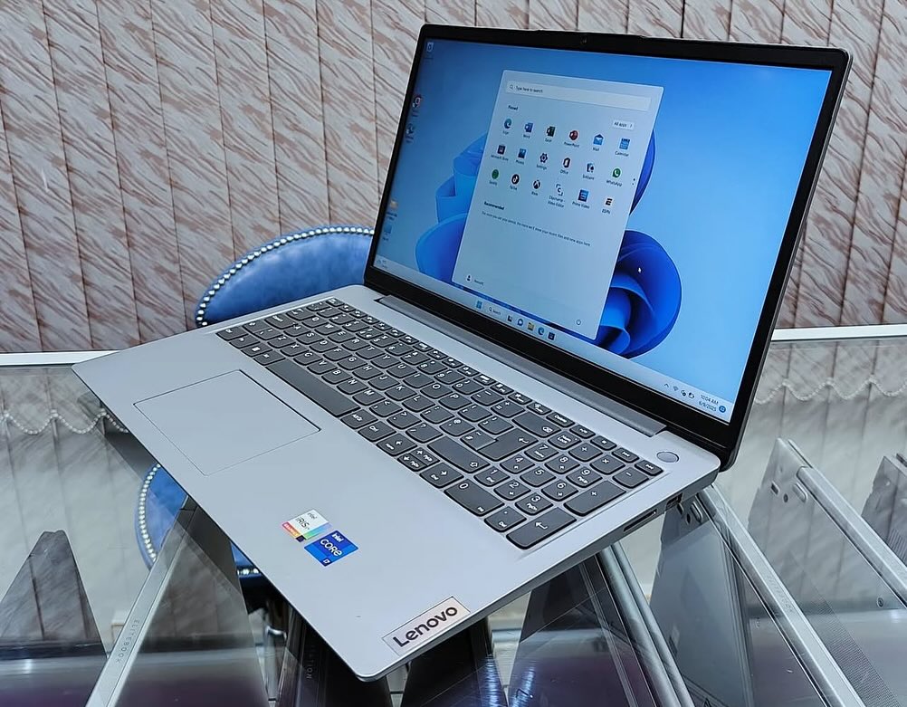 LENOVO LEGION R7000 2021 AMD RYZEN 7 4800H 16 CPUs 16 GB RAM 512GB