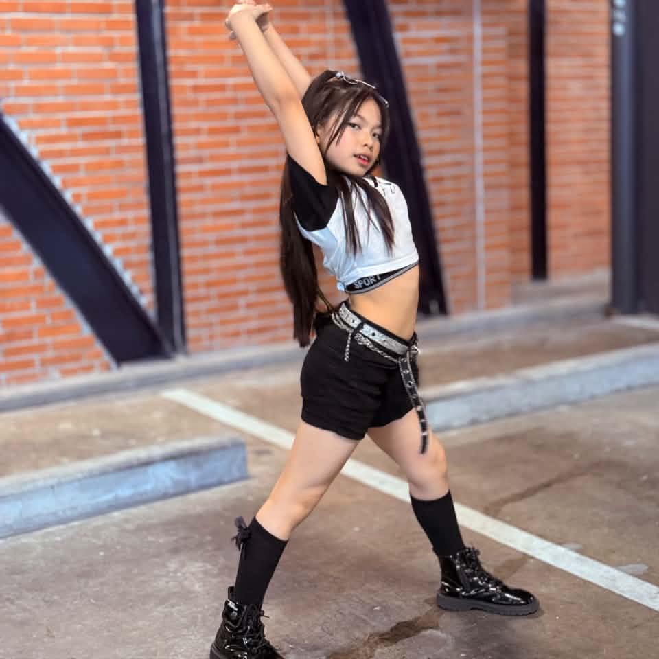 babymonster-chanya-channatcha