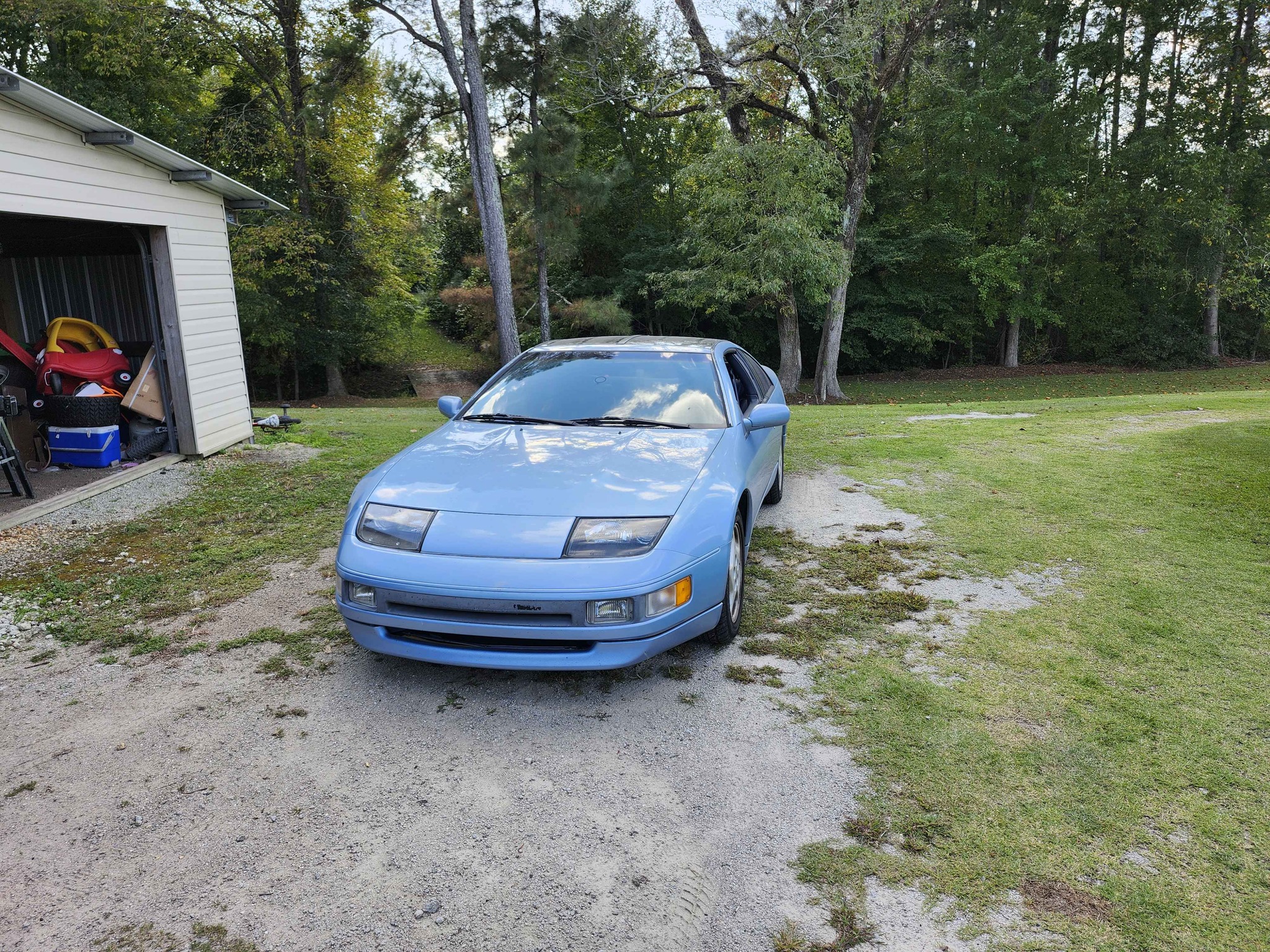 1990 Nissan 300zx for sale with low miles and good condition