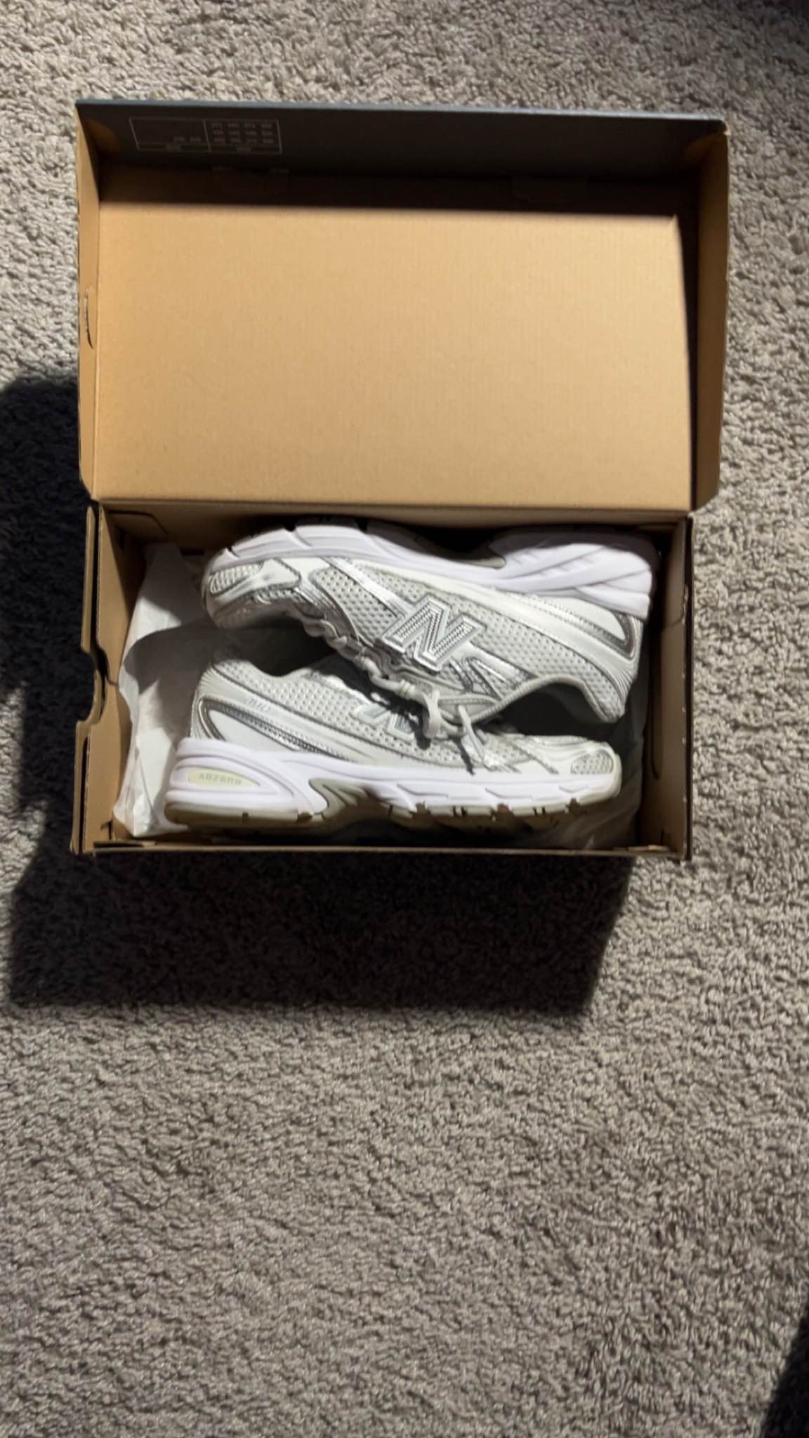 New Balance 740 size 4.5 kids - Boys' Shoes - Marysville