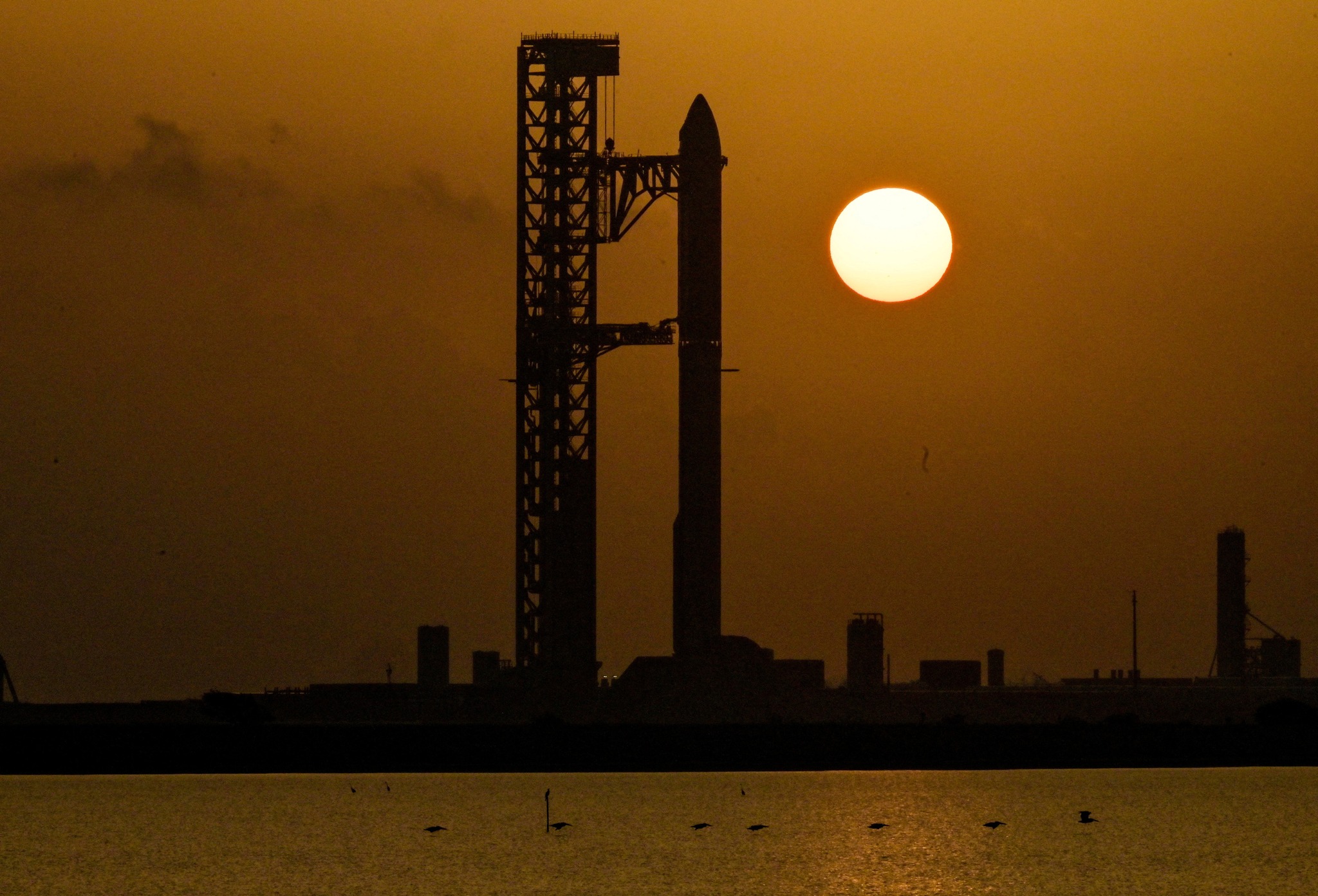 The Japan - Spacex to Build $100 Billion Starship Rocket Complex