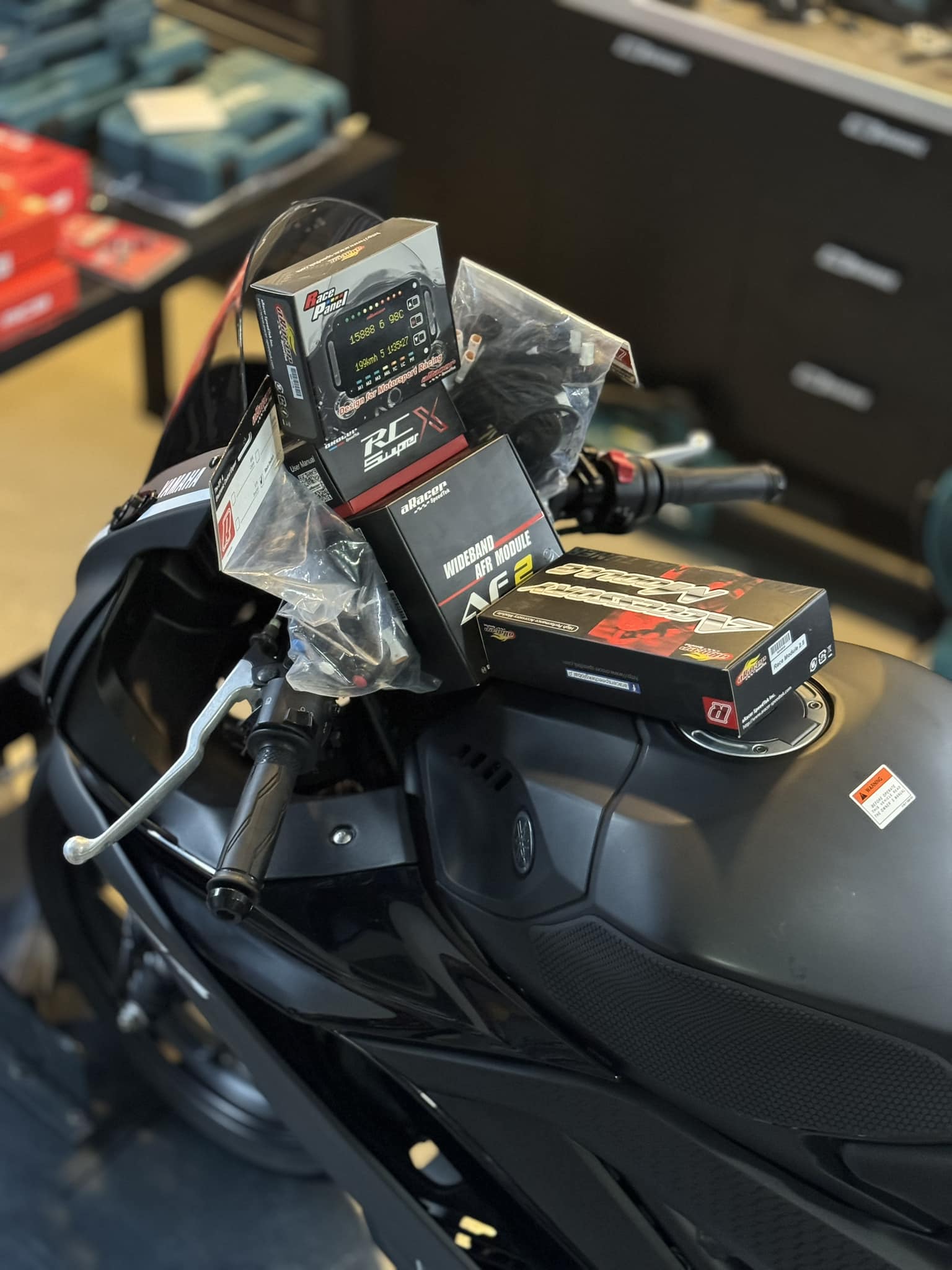 aRacer ECU for Yamaha R15 One Make Race The third exclusive ECU 