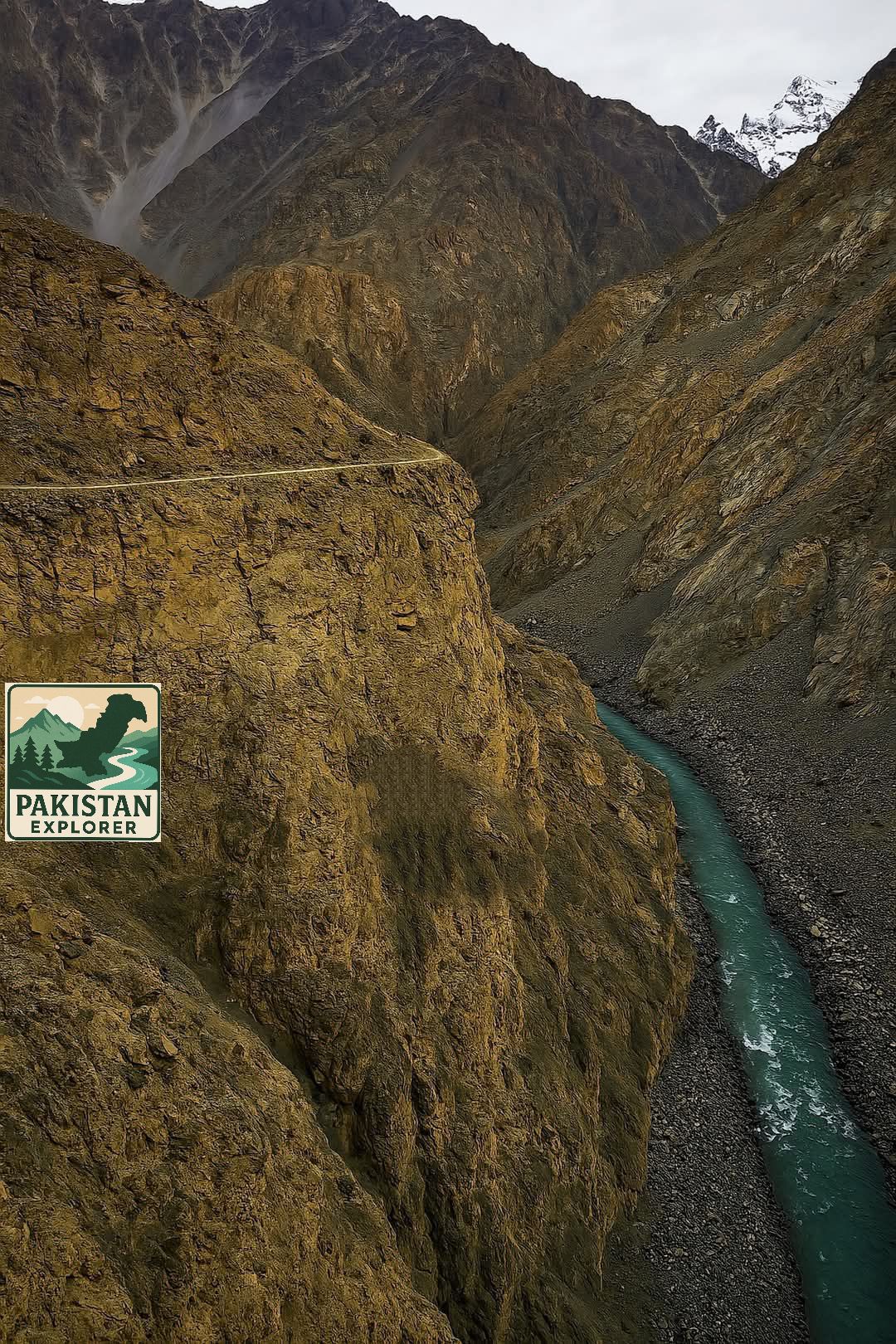 Pakistan Explorer