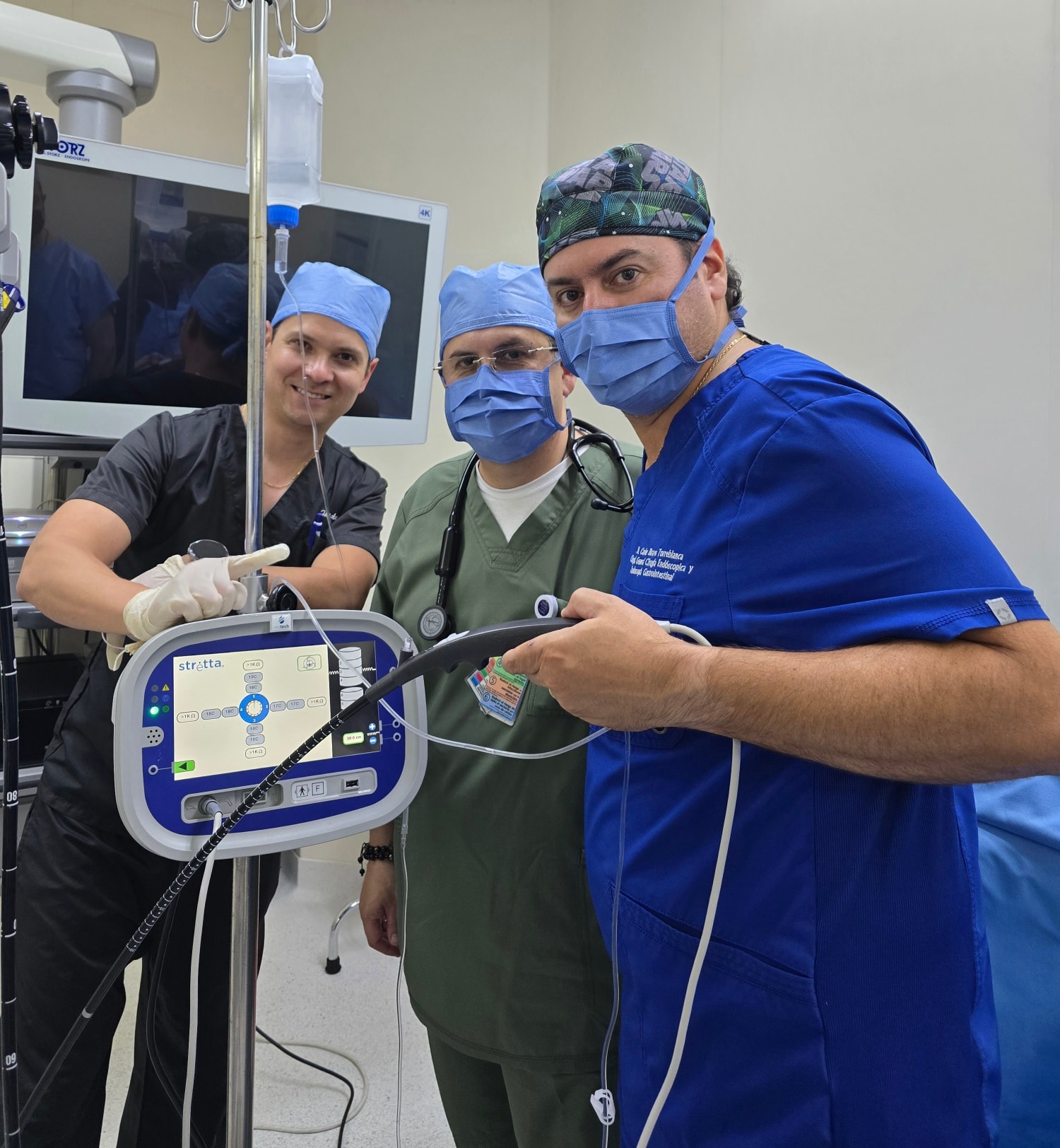 Stretta - Dr. Carlos Bravo y su fabuloso equipo medico tratando el ...
