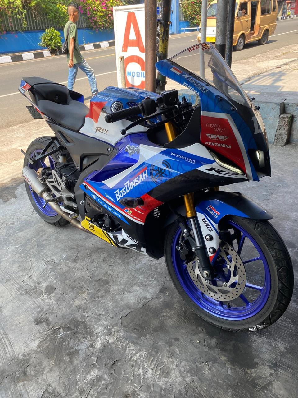 JUAL BELI MOBIL CIANJUR BARU/BEKAS | 2022 Yamaha R15 V4 · Jarak yang ...