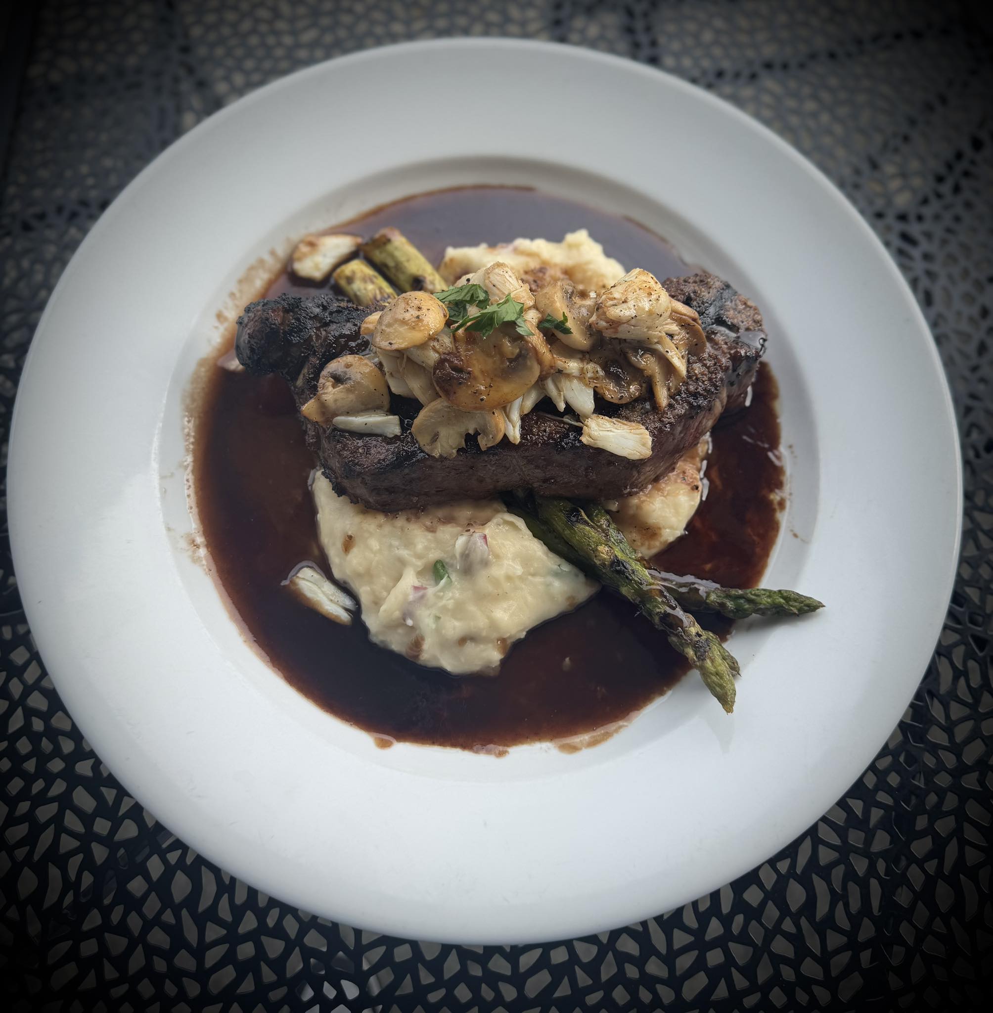 Sully's - Happy Saturday!! Tonight Chef Dustin is serving a 10 oz ...