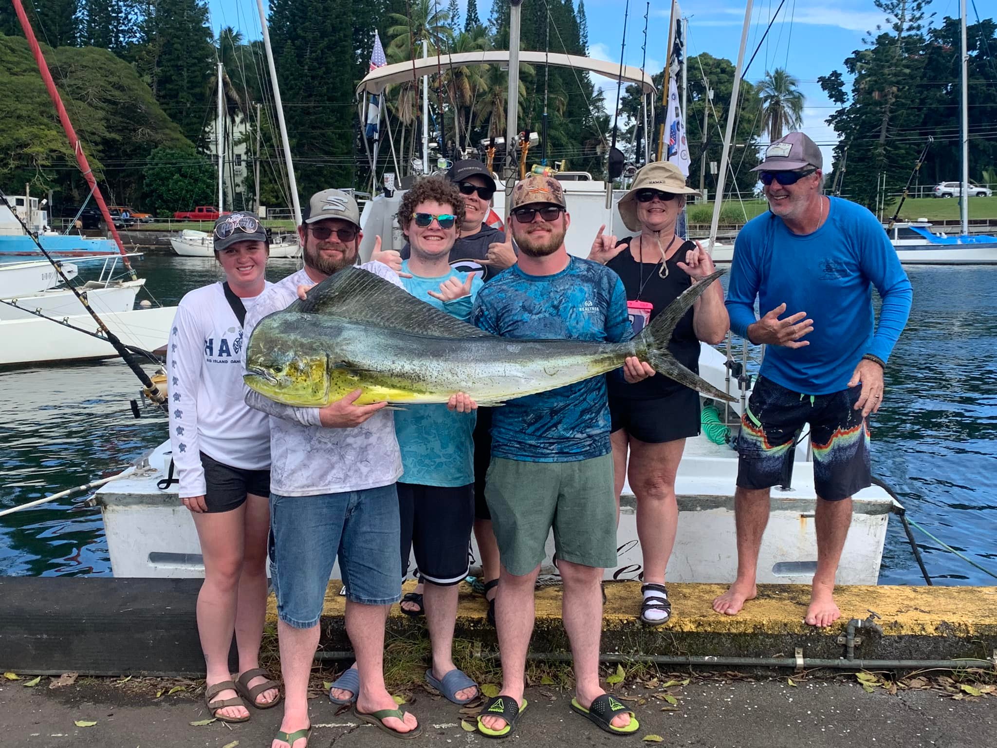 Catching a Large Mahi Mahi in Hawaii