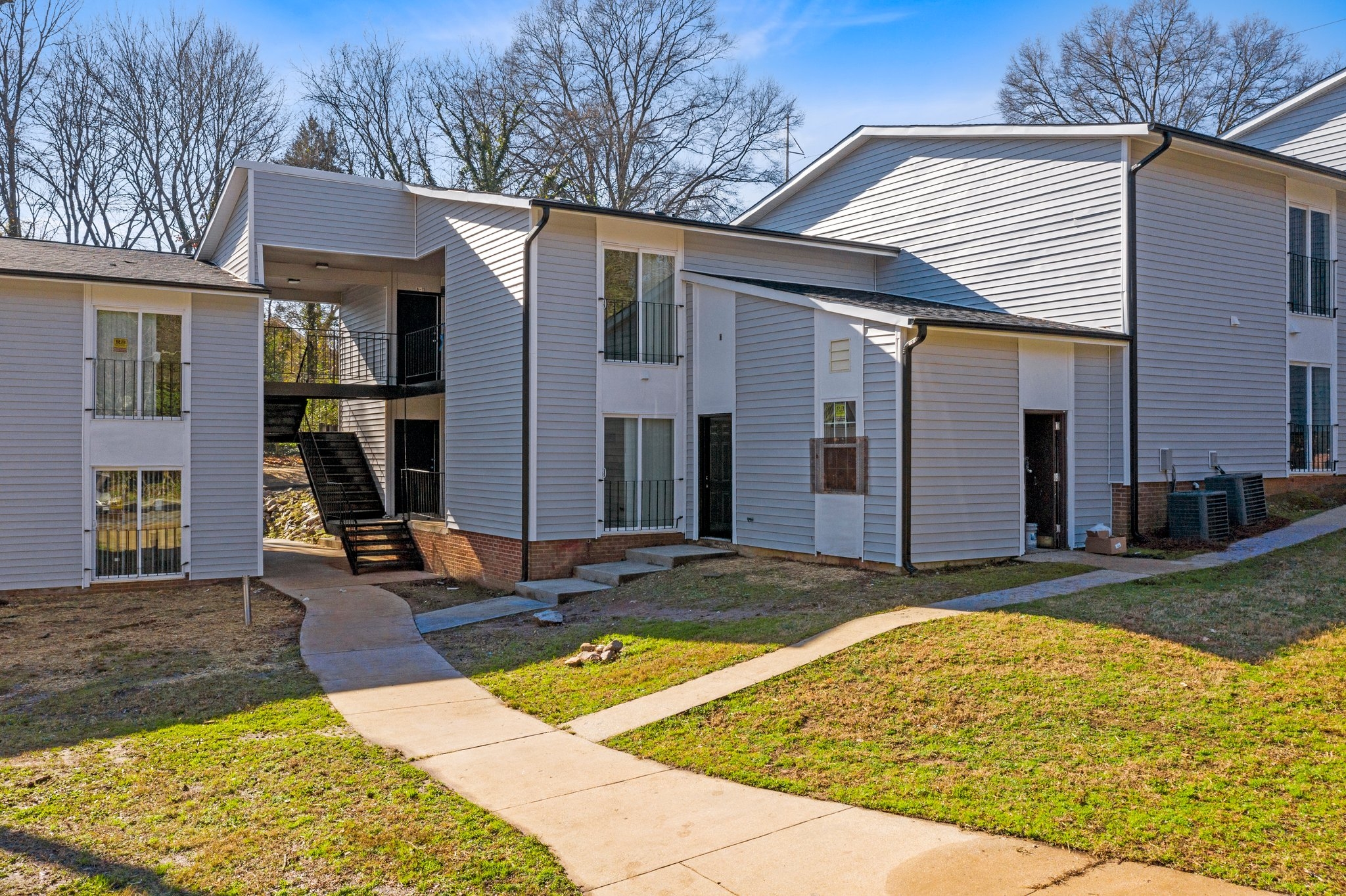 Greenway Flats | Raleigh NC