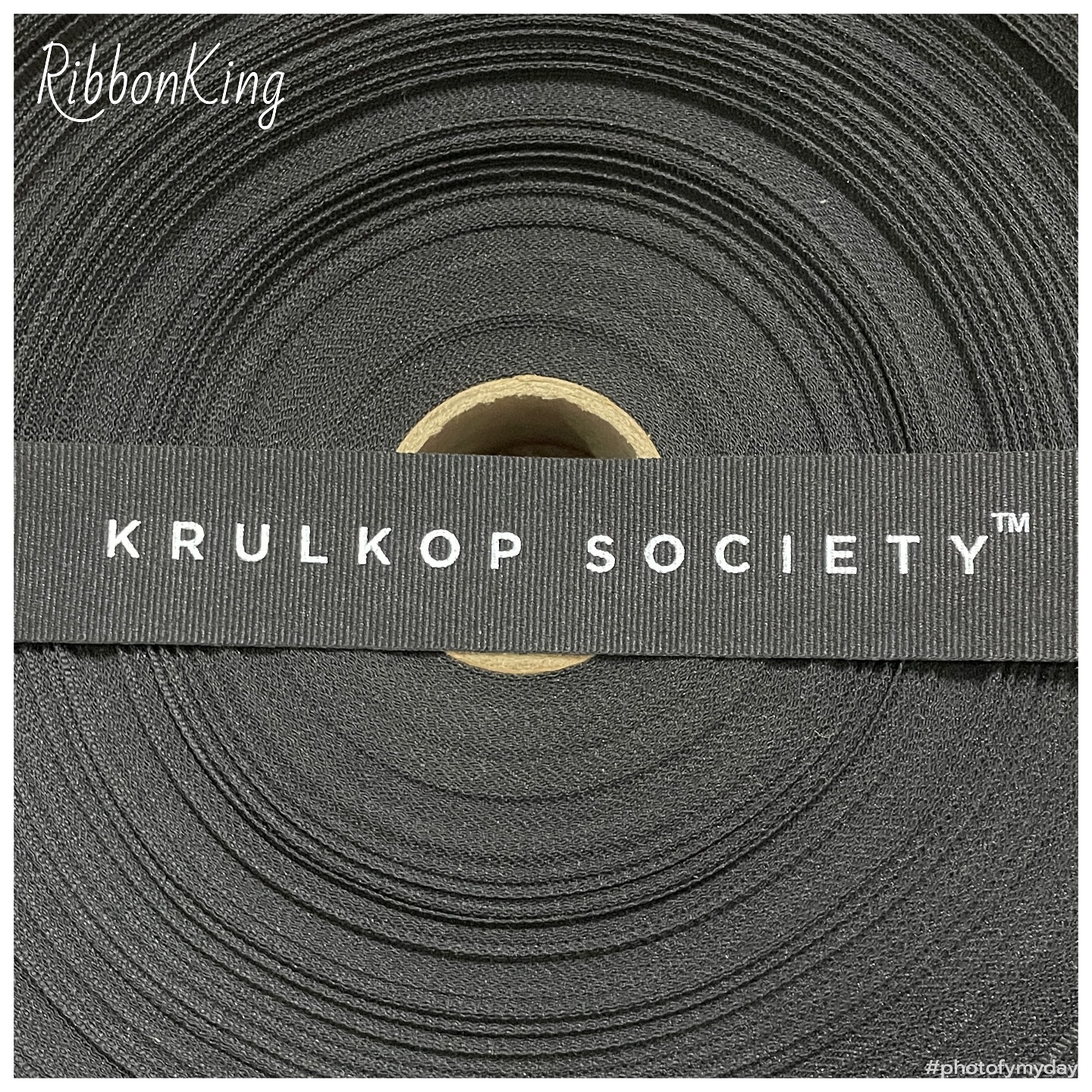 Ribbon King | White River