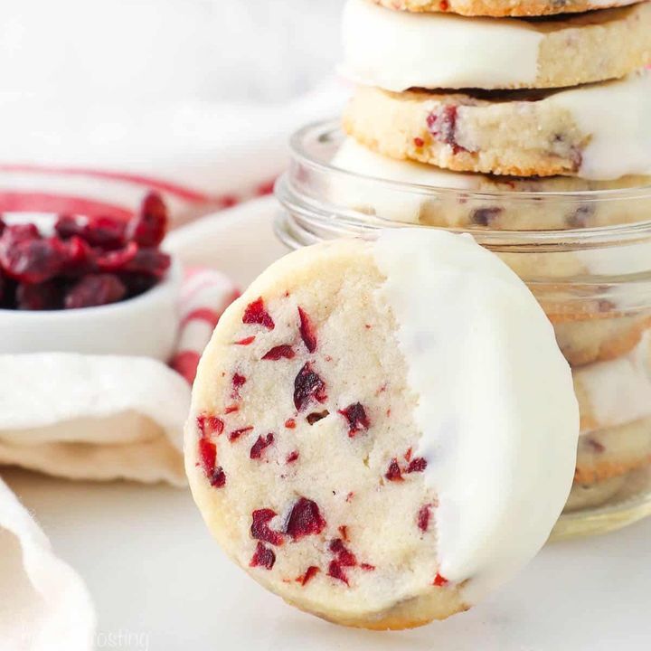 🍪 These Cranberry Almond Shortbread... - Savory Experiments