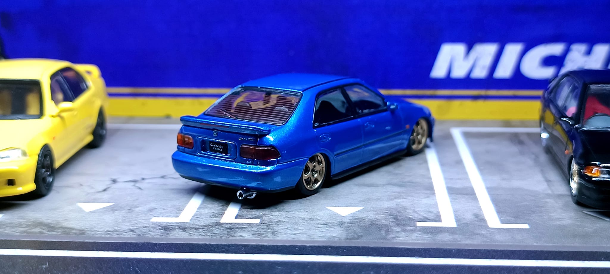 INNO64 1/64 HONDA CIVIC FERIO #100 “ADVAN” – JTCC 1995 IN64-EG9
