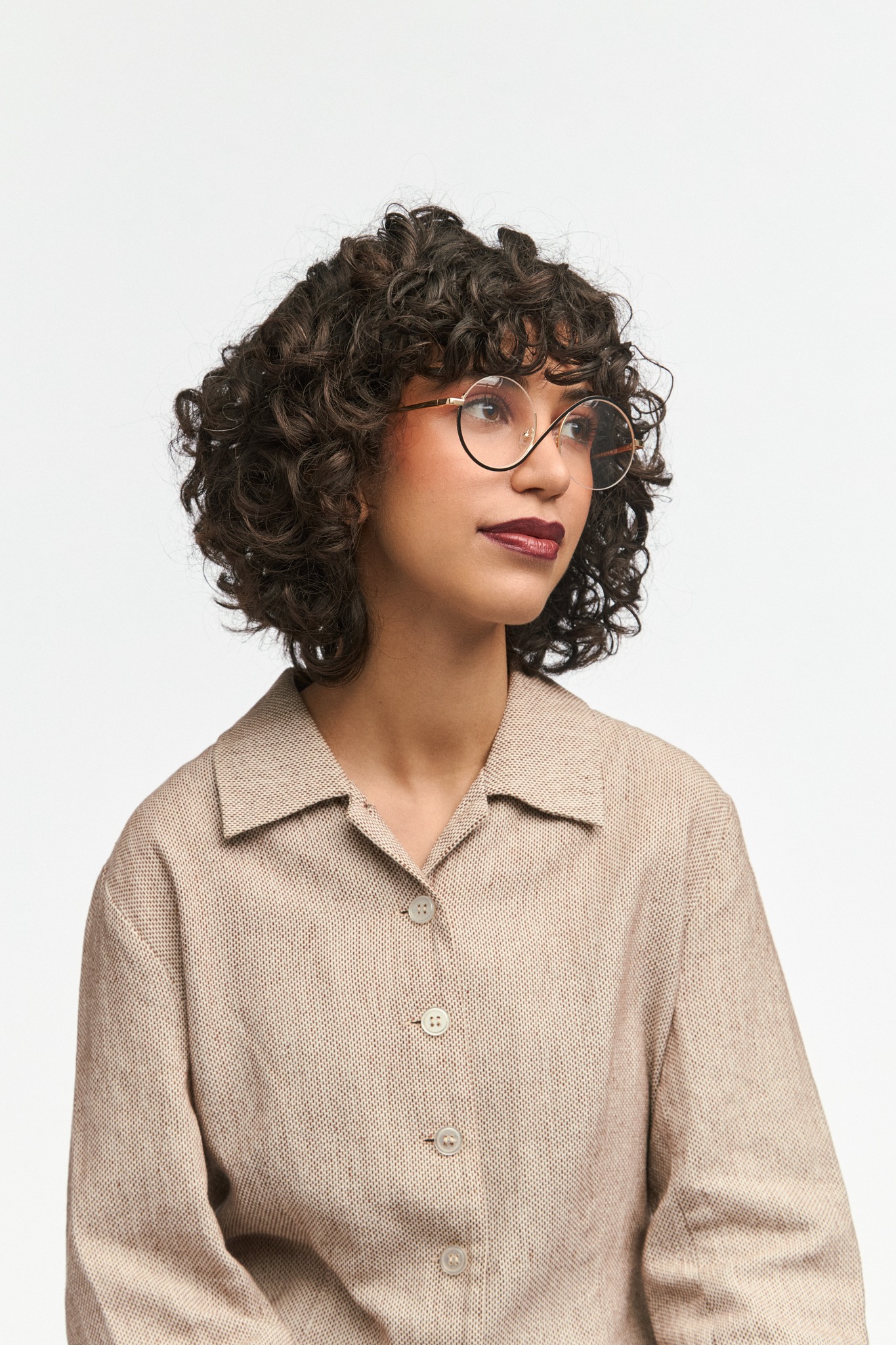 Zeelool - Unique circle glasses: striking yet subtle half-rim vibe. # ...