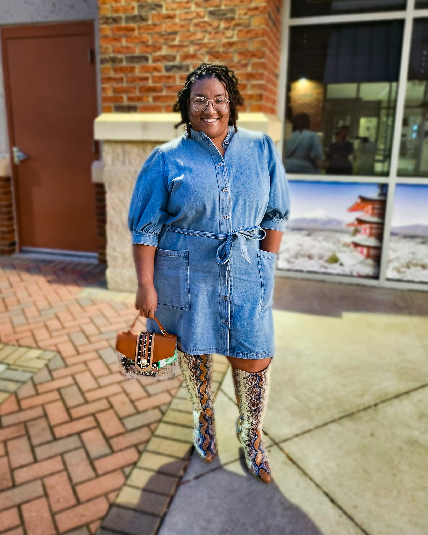 SO CUTE! Check out these attractive Emily boots! They look great with jeans or a dress! Boots: http://bit.ly/2EP19Yp