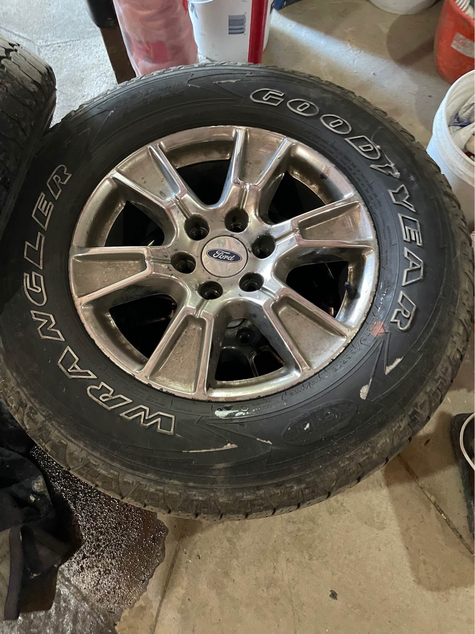 Jante Rim f 150 et pneu 275-75 r18 - Car Wheels, Tires & Parts ...