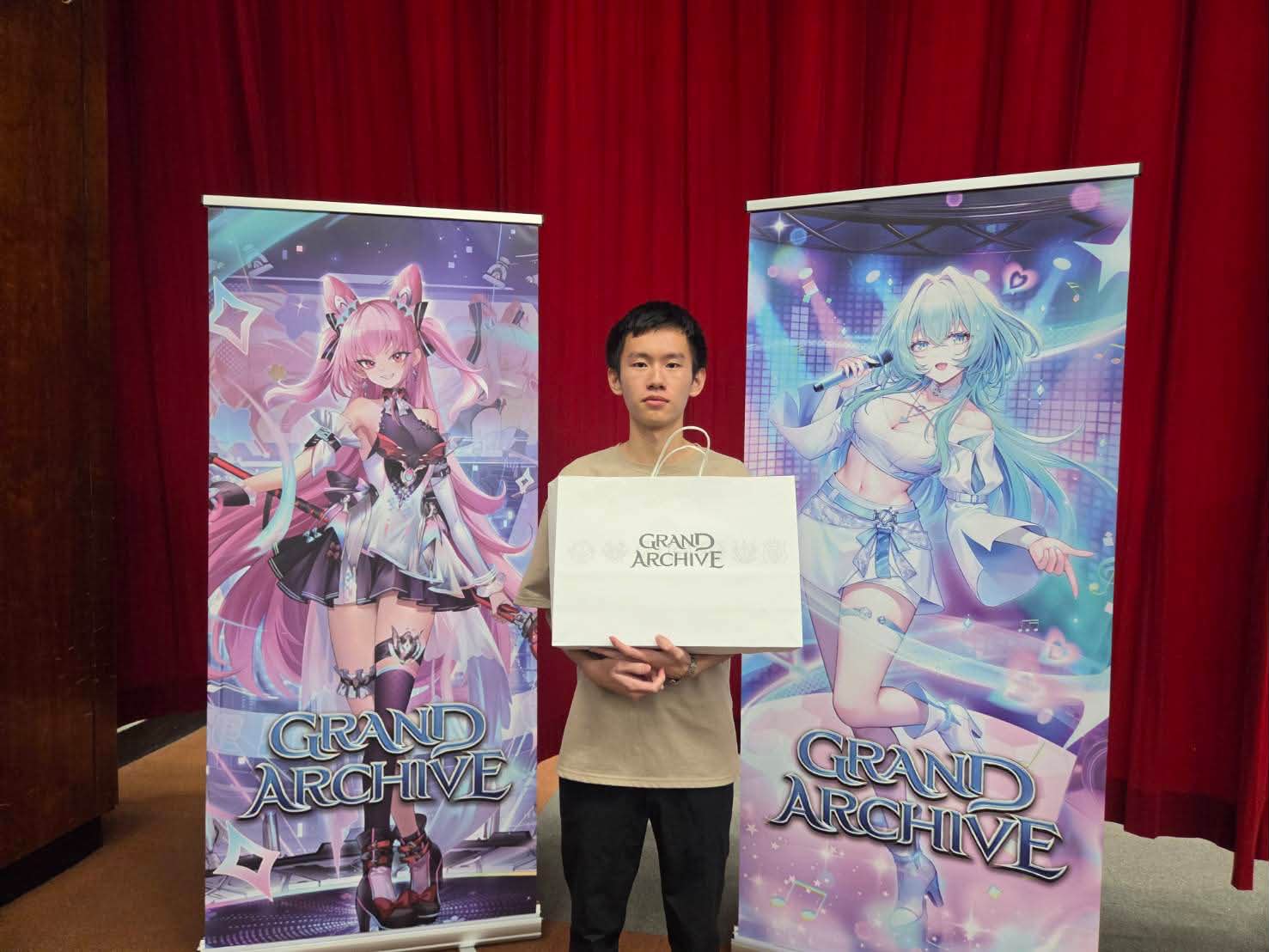 Grand Archive 官方公開了與人氣插畫家藤ちょこ老師合作的PR 卡