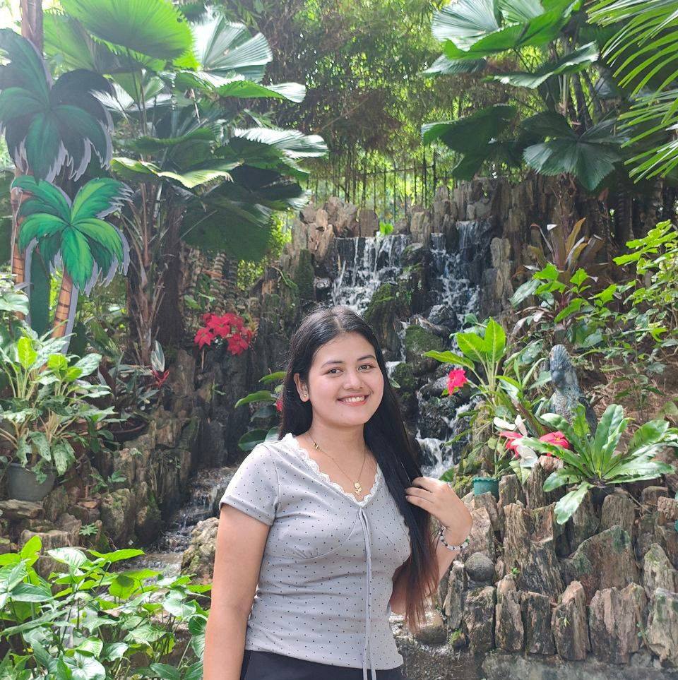 Aye Phyo Thandar Ngwe Gwam Eain Saw Shwe Zin Htun Myat Su Su Kyaw ခင ...