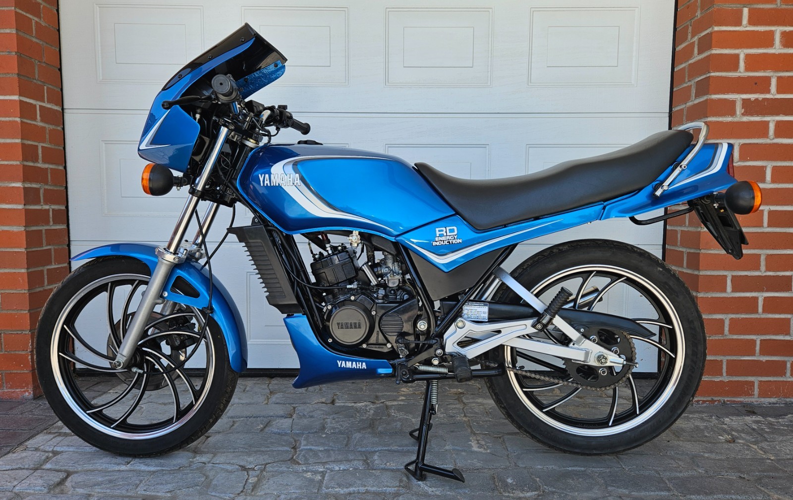 80's - Check out this beautifully restored 1983 Yamaha RD125LC 12A