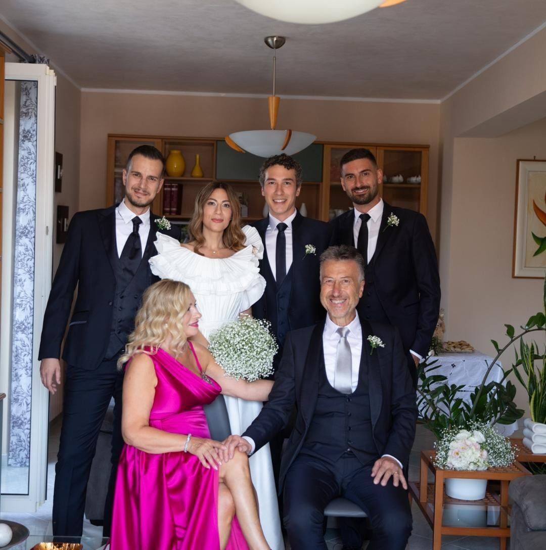 PRENDILA COSÌ || Battisti, versione della splendida @carolinabubbico ️ ...
