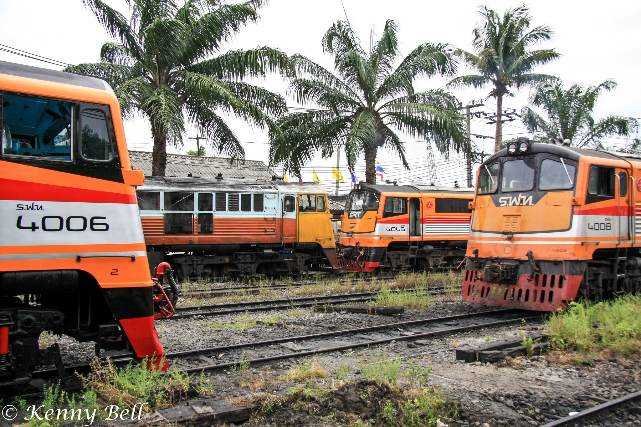 English Electric GEK 4006-4042-4008-4045 at Thonburi depot on 16th