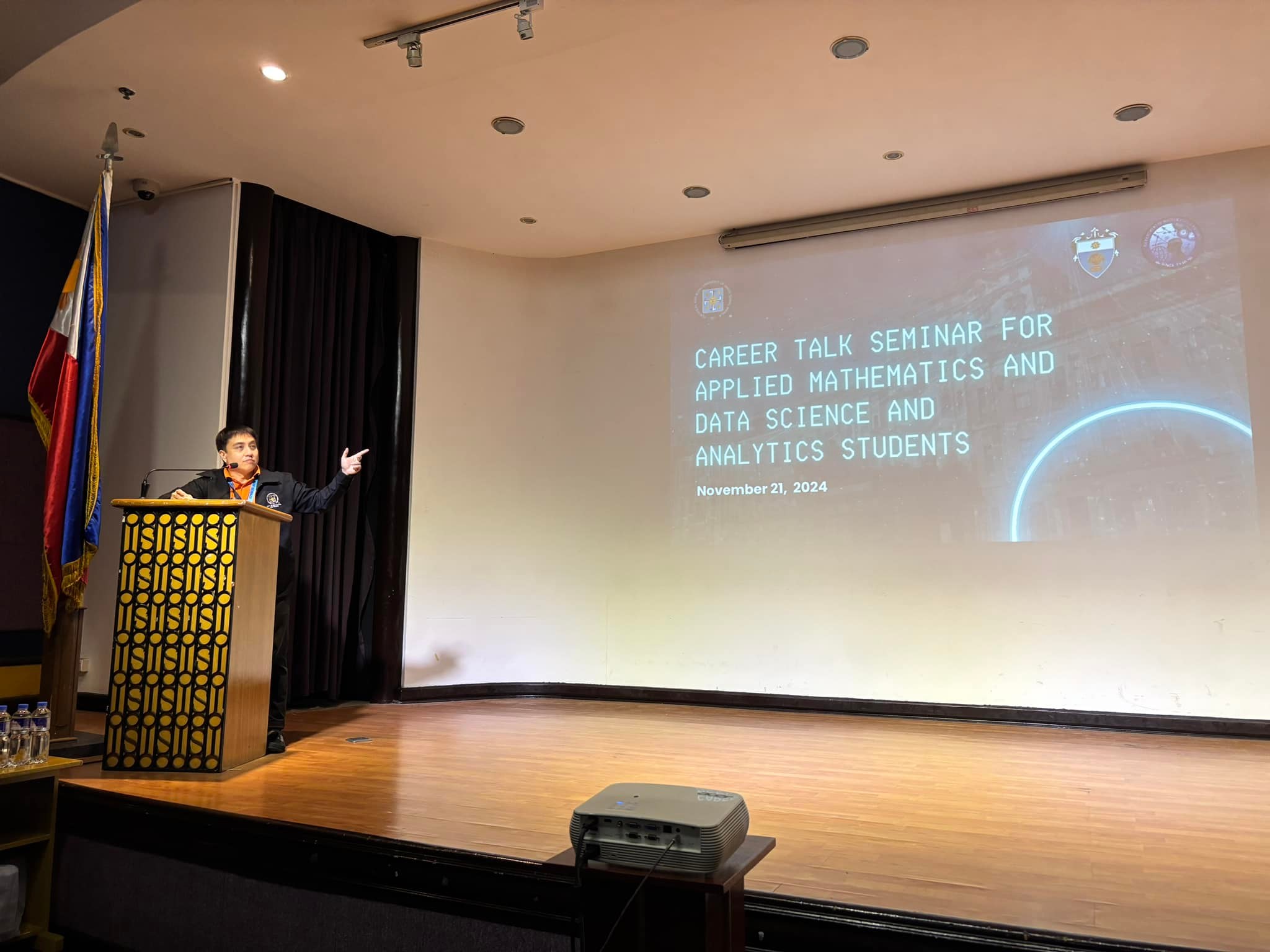 𝗔 𝗚𝗹𝗶𝗺𝗽𝘀𝗲 𝗜𝗻𝘁𝗼 𝗬𝗼𝘂𝗿 𝗙𝘂𝘁𝘂𝗿𝗲... - UST Mathematical Society | Facebook