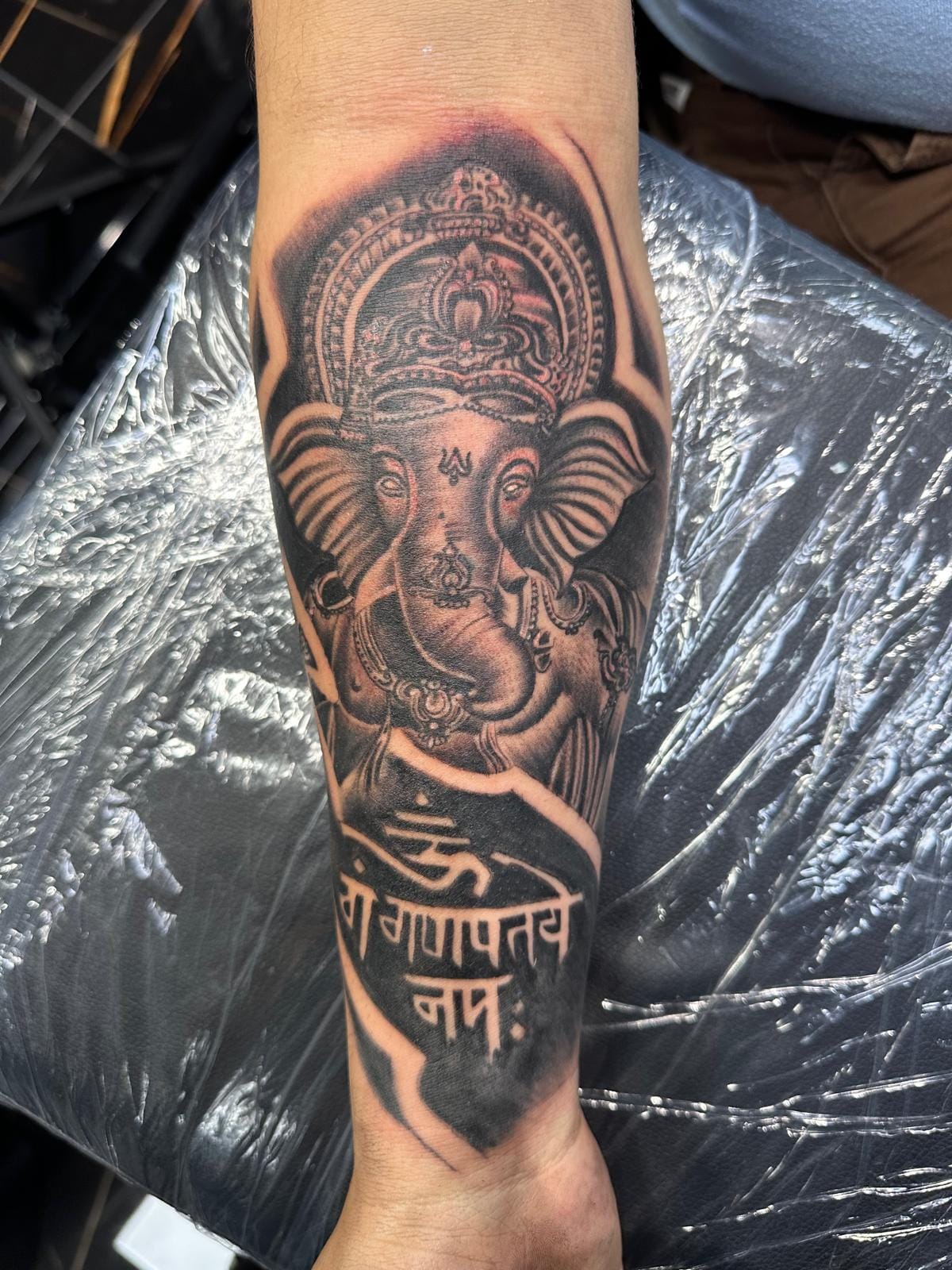 R-Zone Tattoo Inn Texas | Houston TX