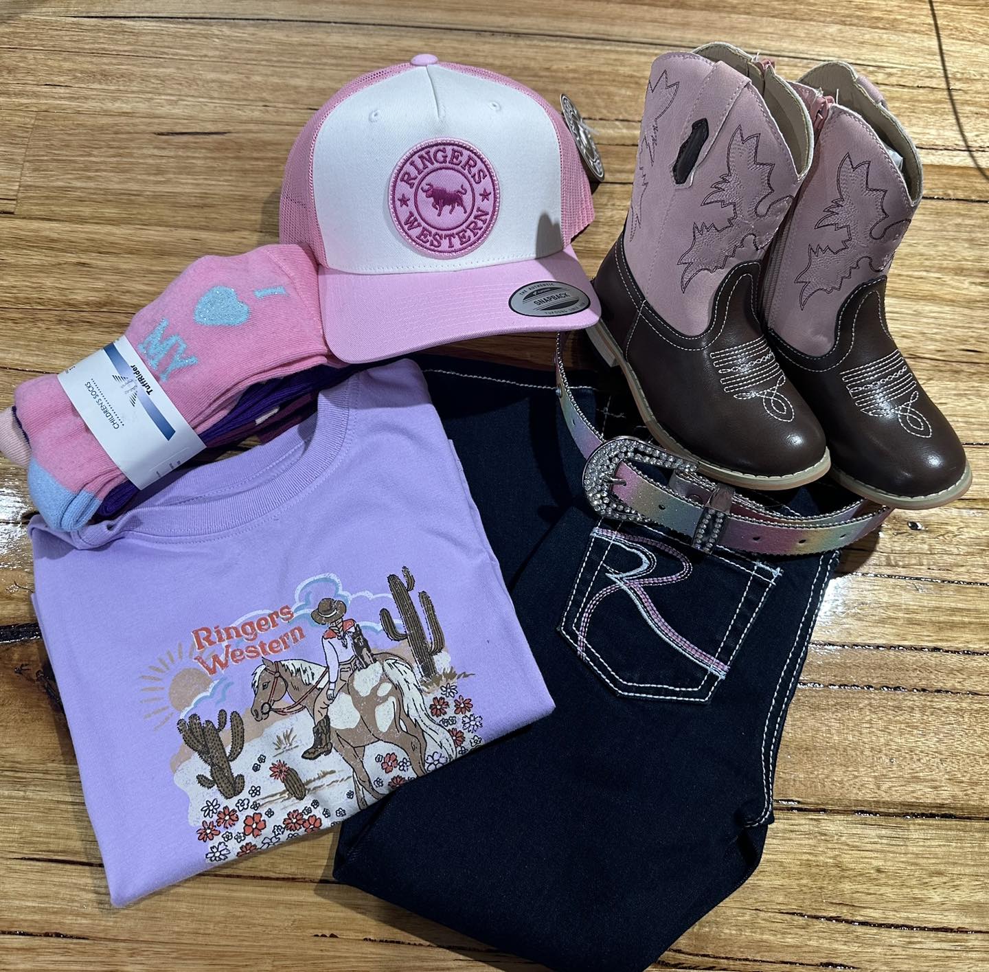 🌸💥 On Wednesdays, we wear PINK 💥🌸... - The Western Ranch | Facebook