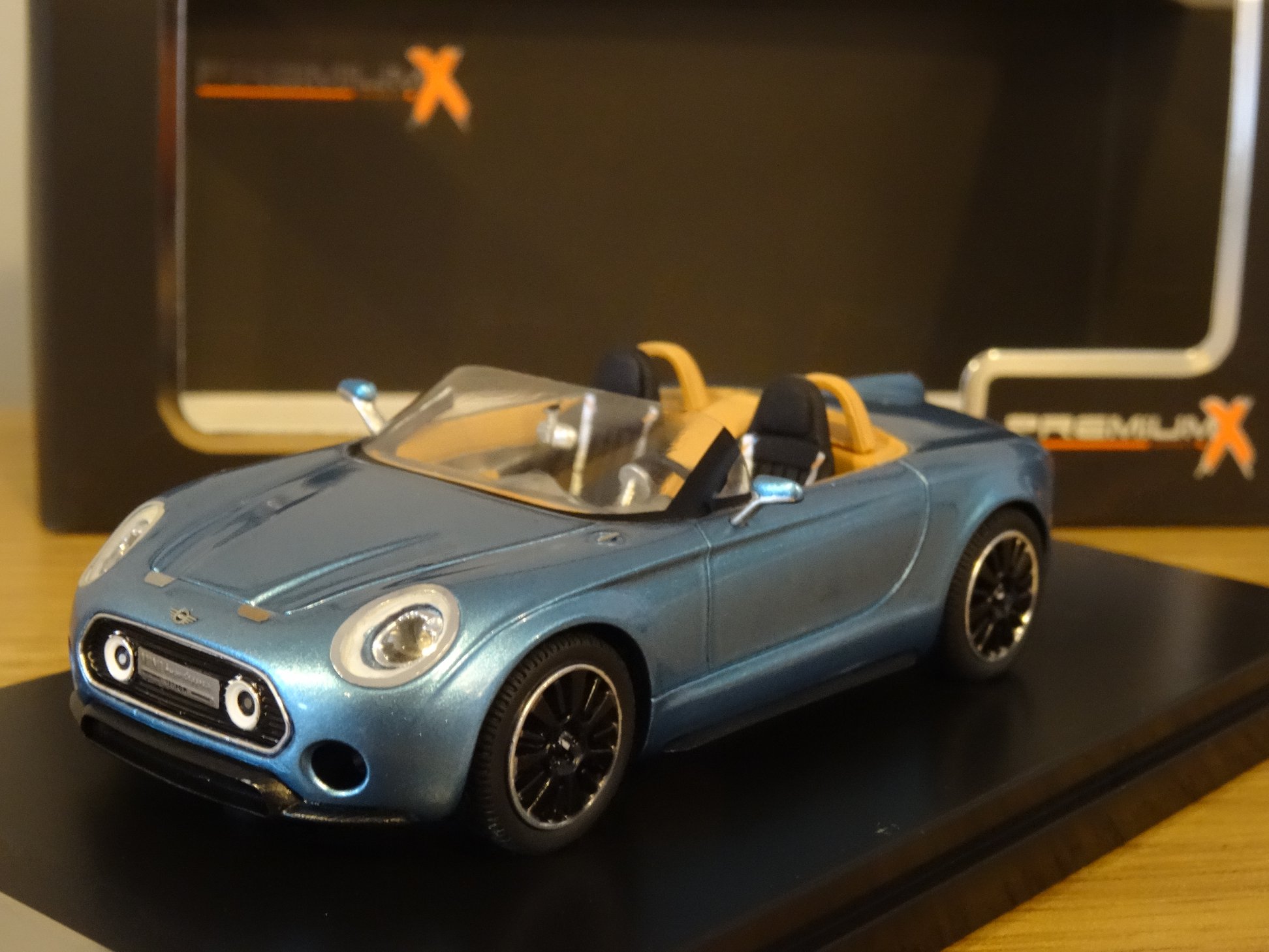 Lots of Corgi Vanguards, Ixo & Premium X 1:43 Car Models have been