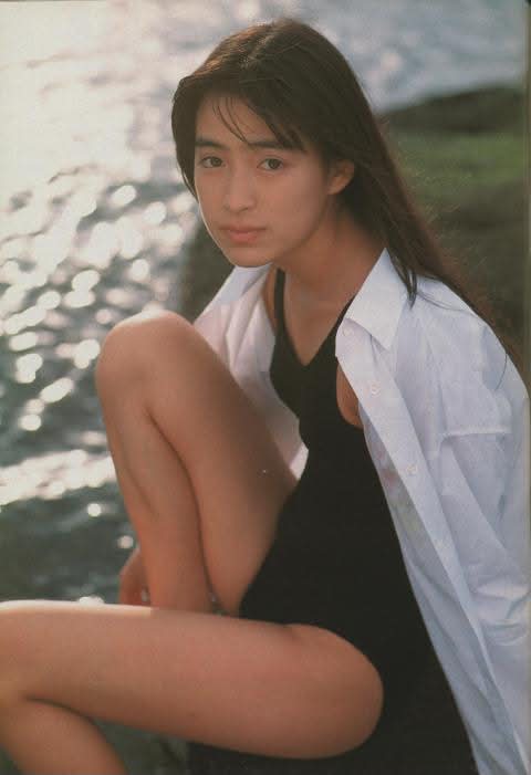 水谷麻里 Mari Mizutani 01 なかよし (1986年8月21日) 02 ほがらか
