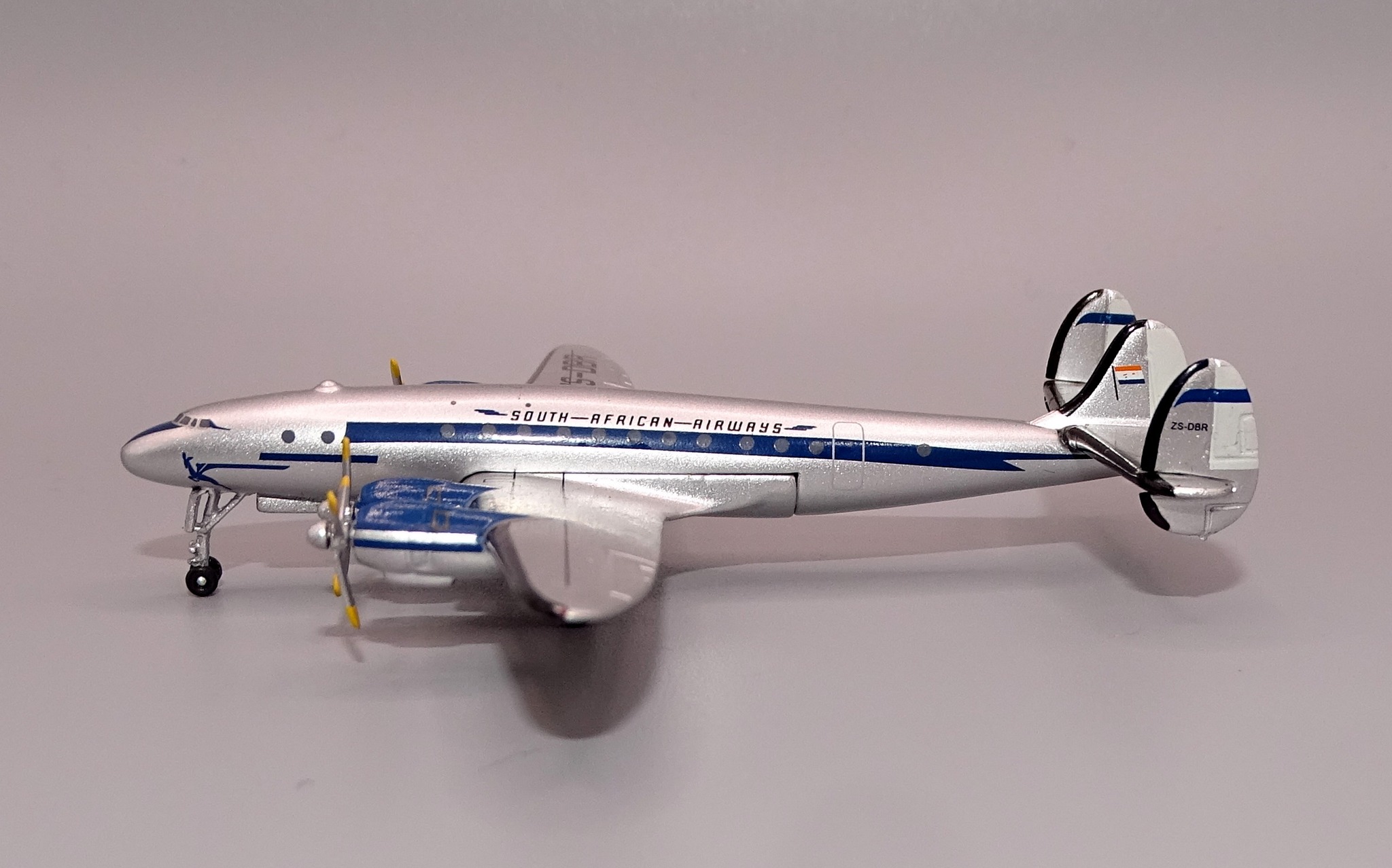 Small World Models | 1:200 diecast | Lockheed L-749A Constellation