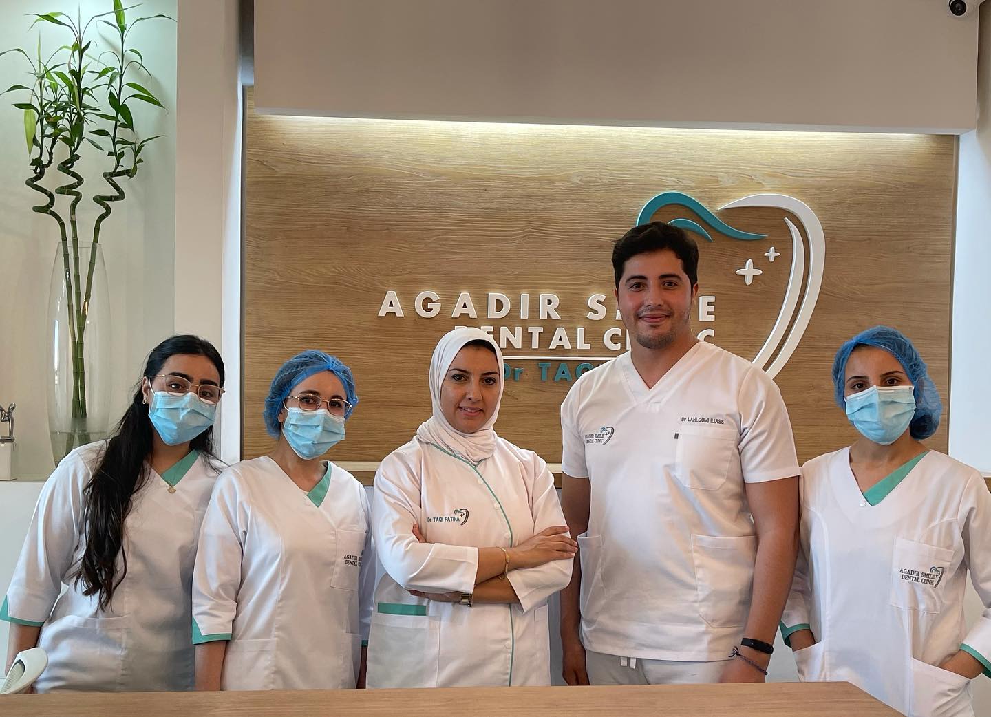 quipe-agadir-smile-centre-dentaire-dr-taqi-fatiha-facebook