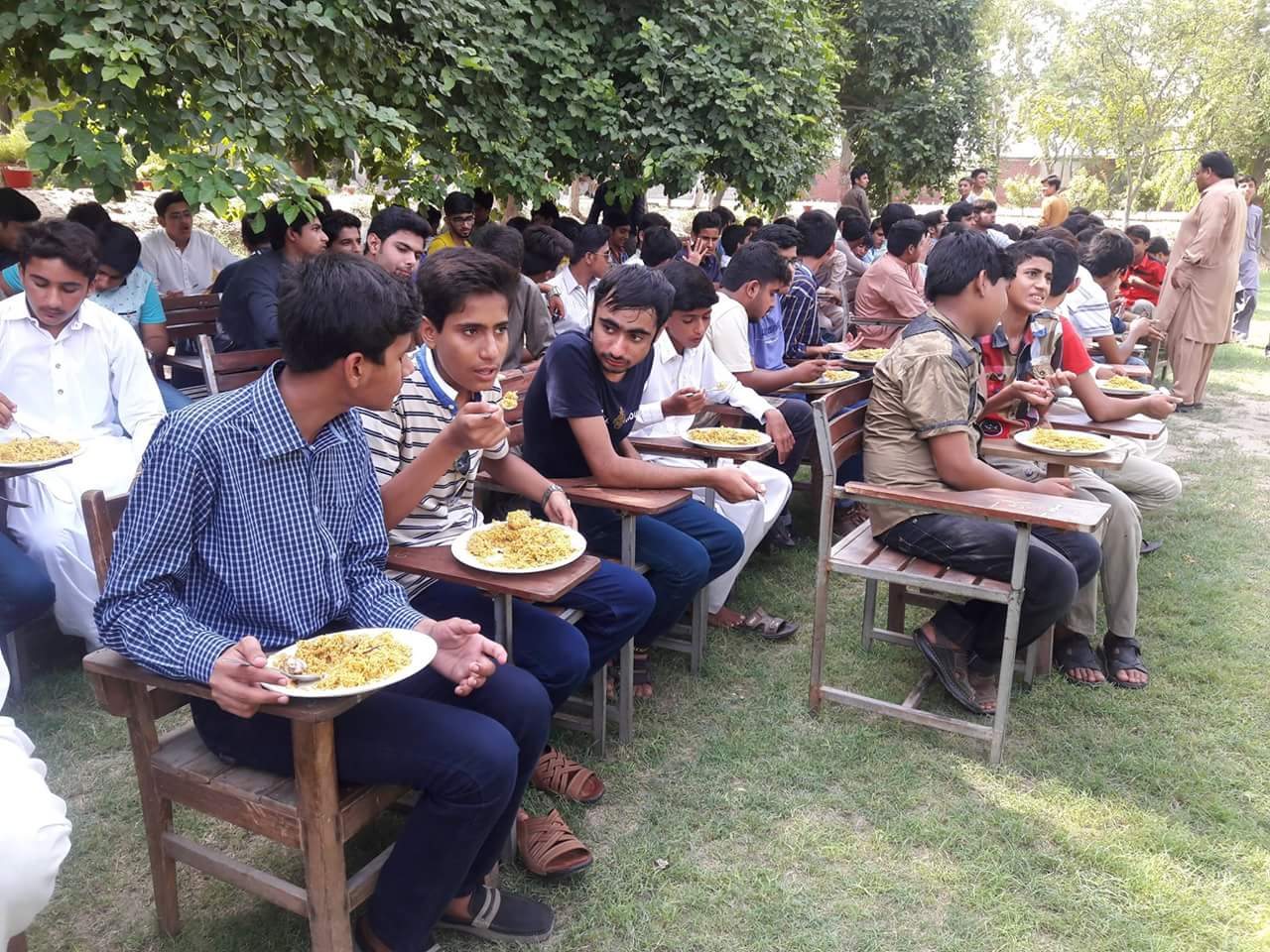 District Public School Layyah