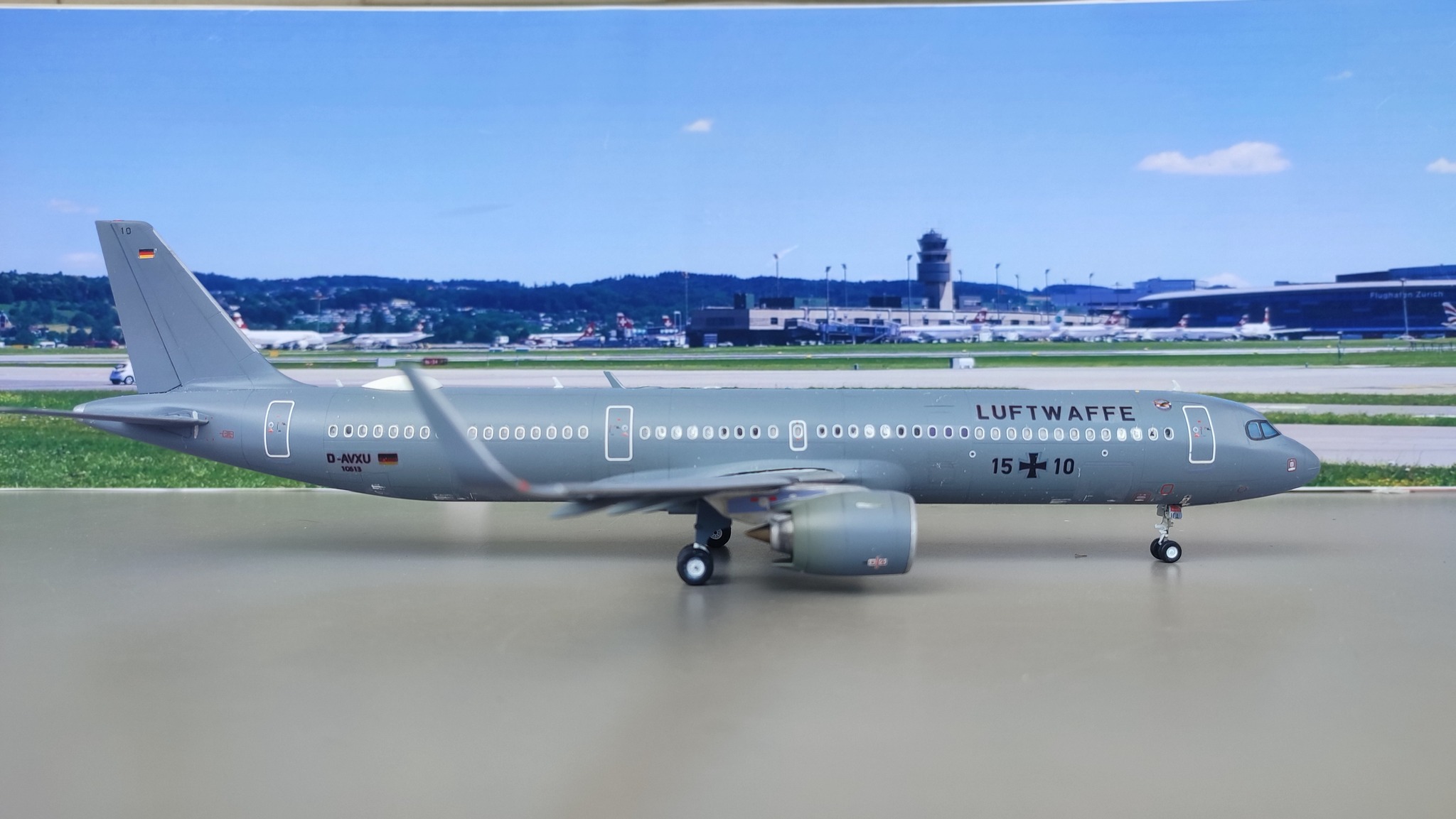 Zvezda Airbus A320 Neo model kit review in 1:144 scale