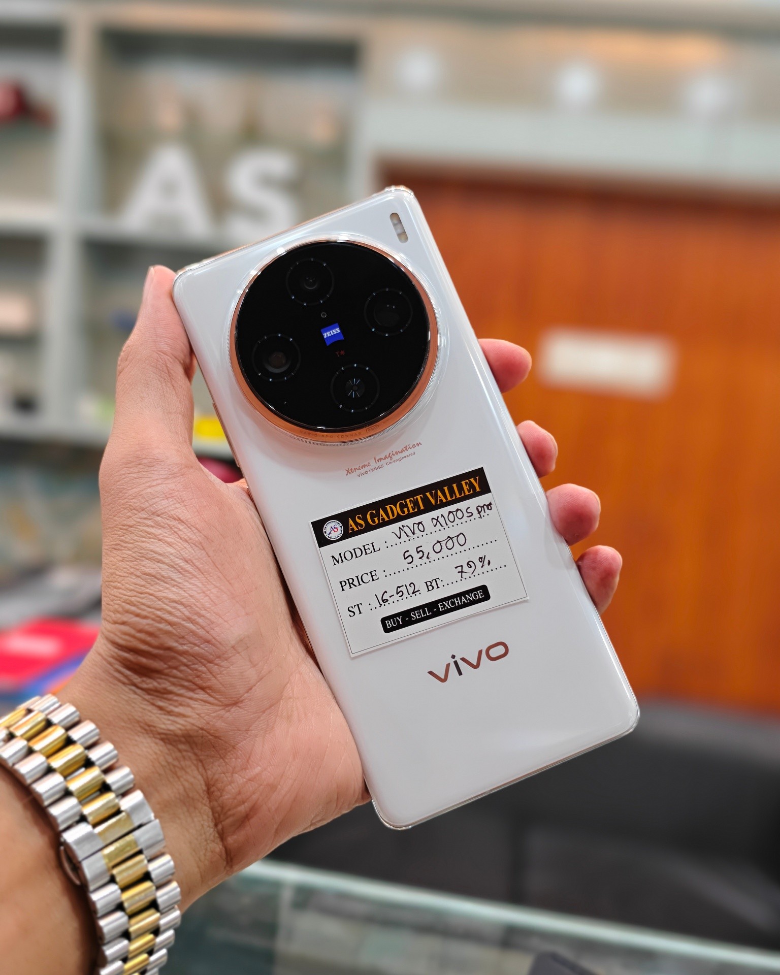 Vivo X100s Pro with 16GB RAM and 512GB storage for sale