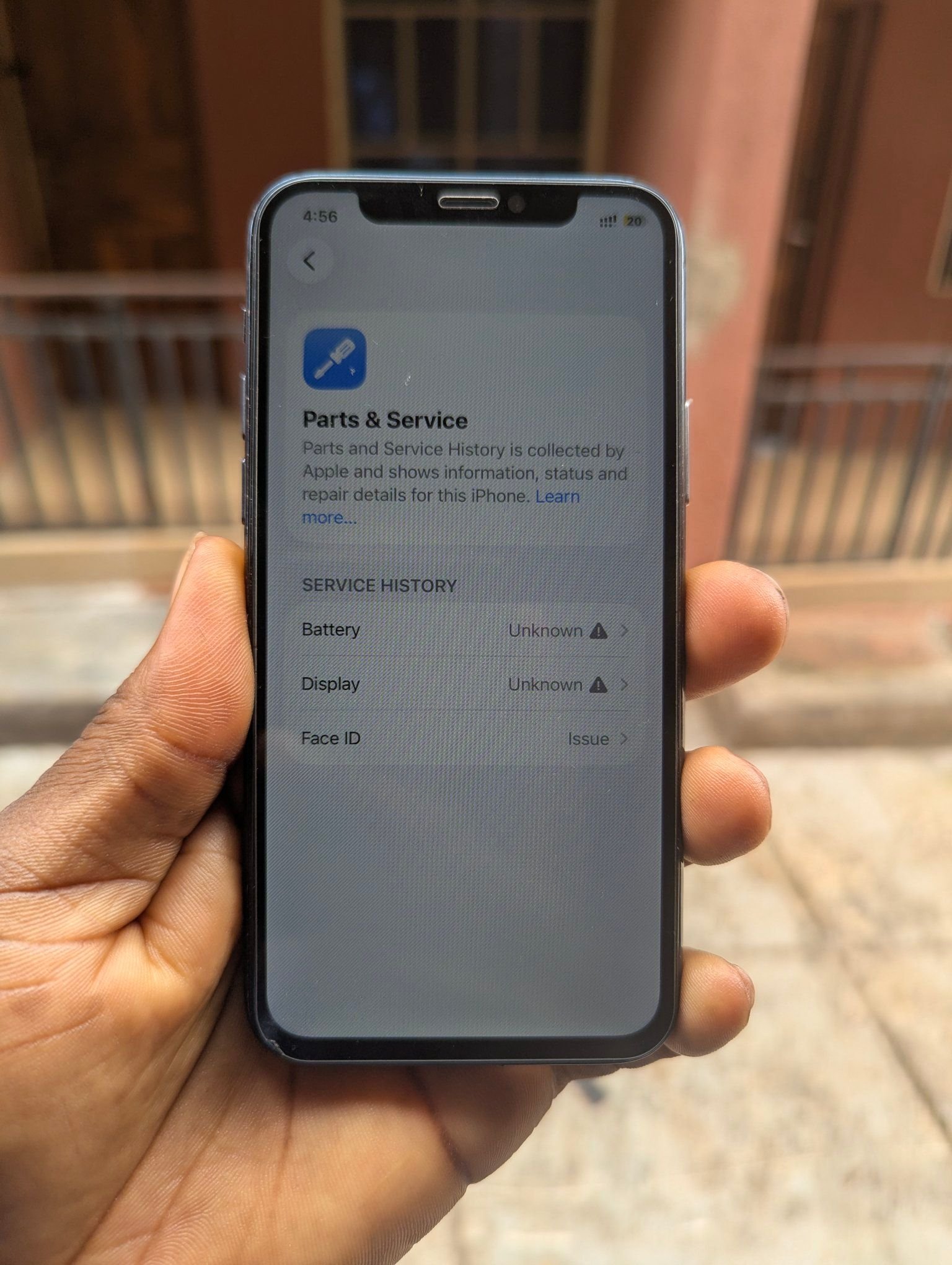 iPhone 11pro 256gb no face id cracker back 175k asap deal 🤝