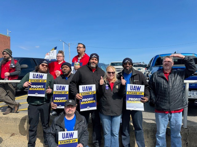 MDA UAW Local 571 | Groton CT