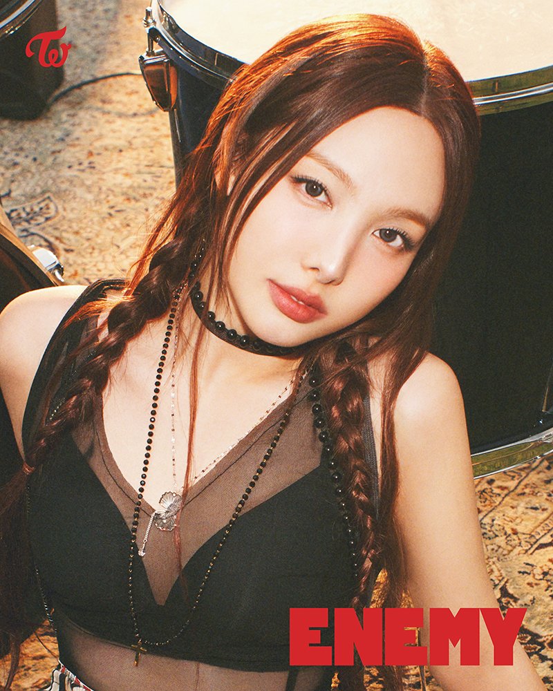 TWICE JAPAN 6th ALBUM『ENEMY』 2025.08.27 Release Concept A