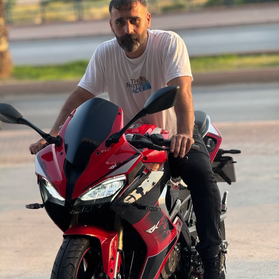 adem-zdemir