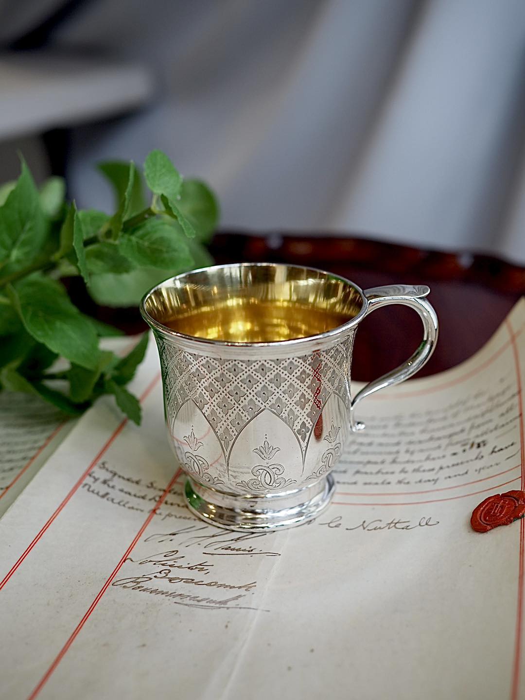 英國古董純銀鎏金雕花杯｜1864年｜925純銀｜倫敦｜ ✧尺寸：直徑8.5 x