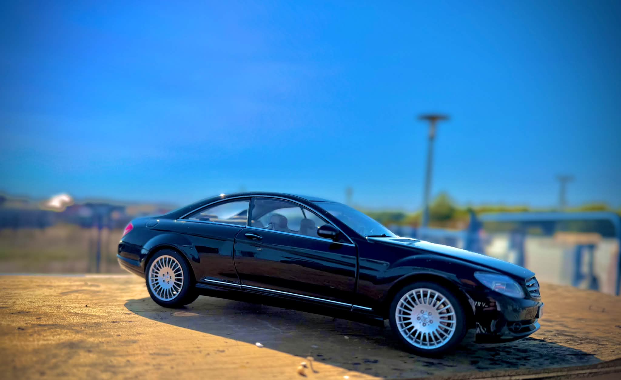 AutoArt 1:18 Mercedes Benz CL Class in Black Review