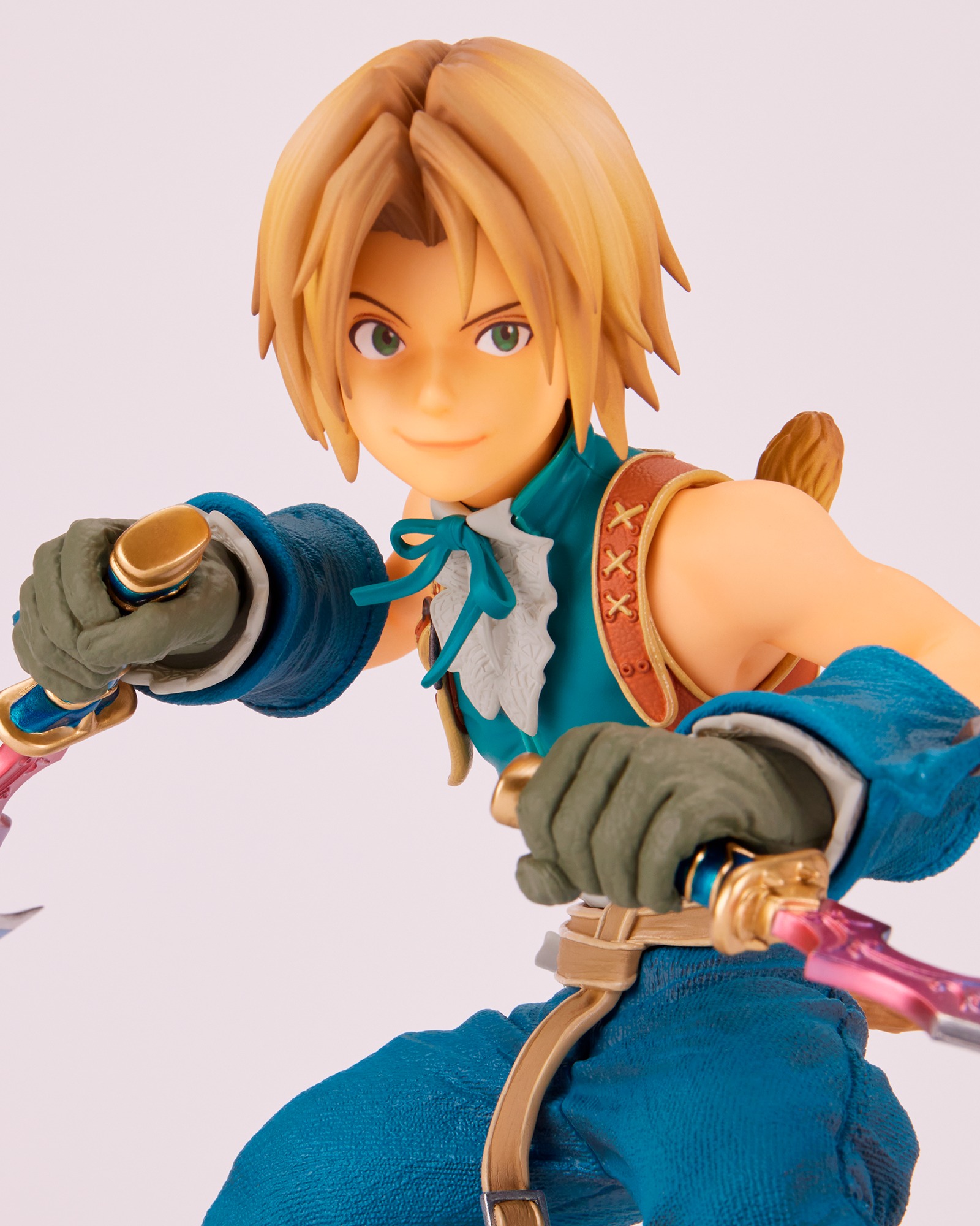 Shop Now: Final Fantasy IX BRING ARTS Zidane & Garnet shop.hlj.com