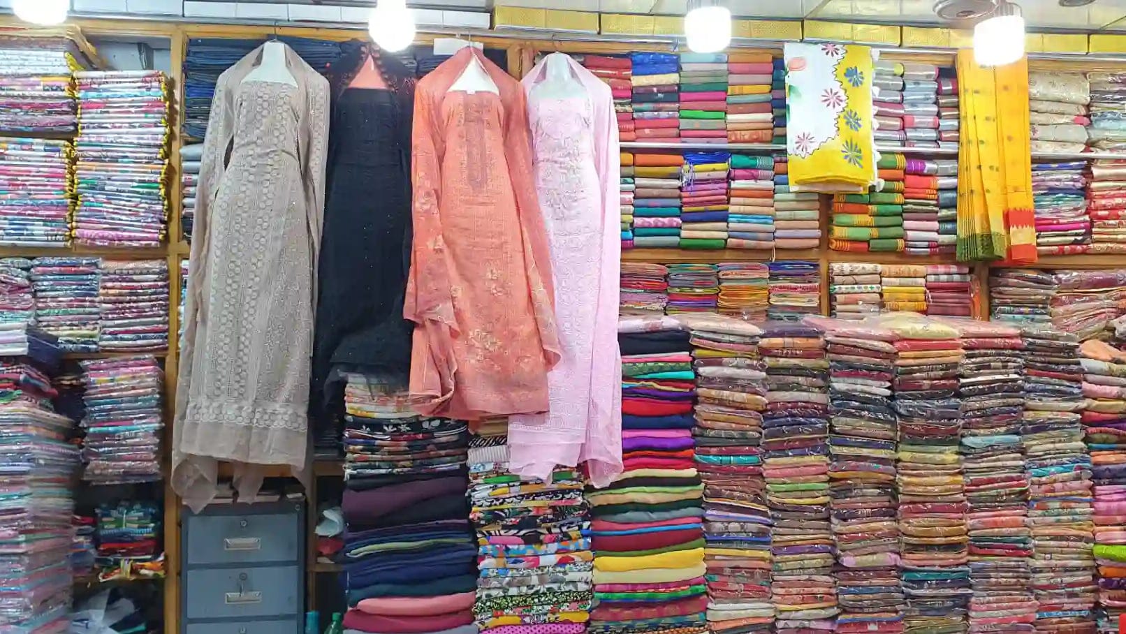 Al modina shop | Chandpur