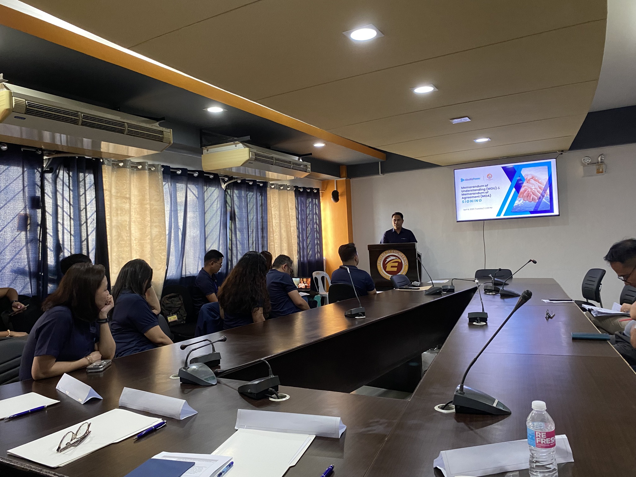 Davao - 𝐀 𝐜𝐨𝐦𝐦𝐢𝐭𝐦𝐞𝐧𝐭 𝐭𝐨 𝐞𝐝𝐮𝐜𝐚𝐭𝐢𝐨𝐧-𝐢𝐧𝐝𝐮𝐬𝐭𝐫𝐲 𝐜𝐨𝐥𝐥𝐚𝐛𝐨𝐫𝐚𝐭𝐢𝐨𝐧 𝐬𝐞𝐚𝐥𝐞𝐝 The ...