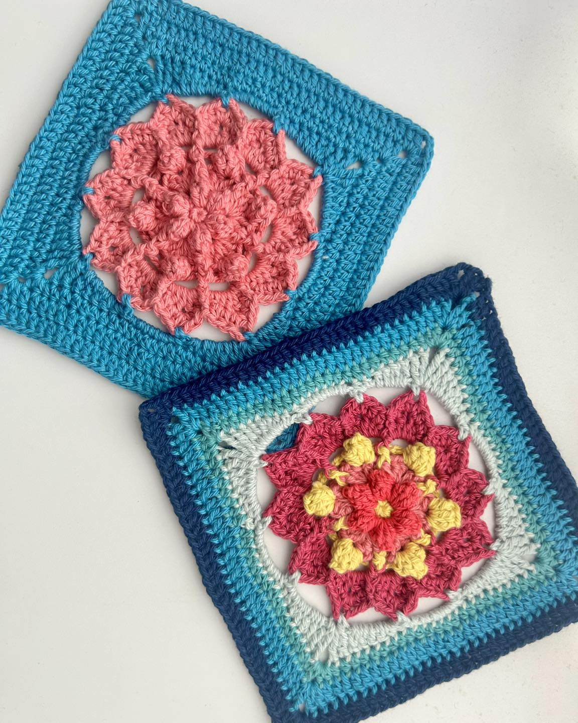 Crochet - 昨年夏に公開した「ソフィーズ・ユニバースの本」の紹介を