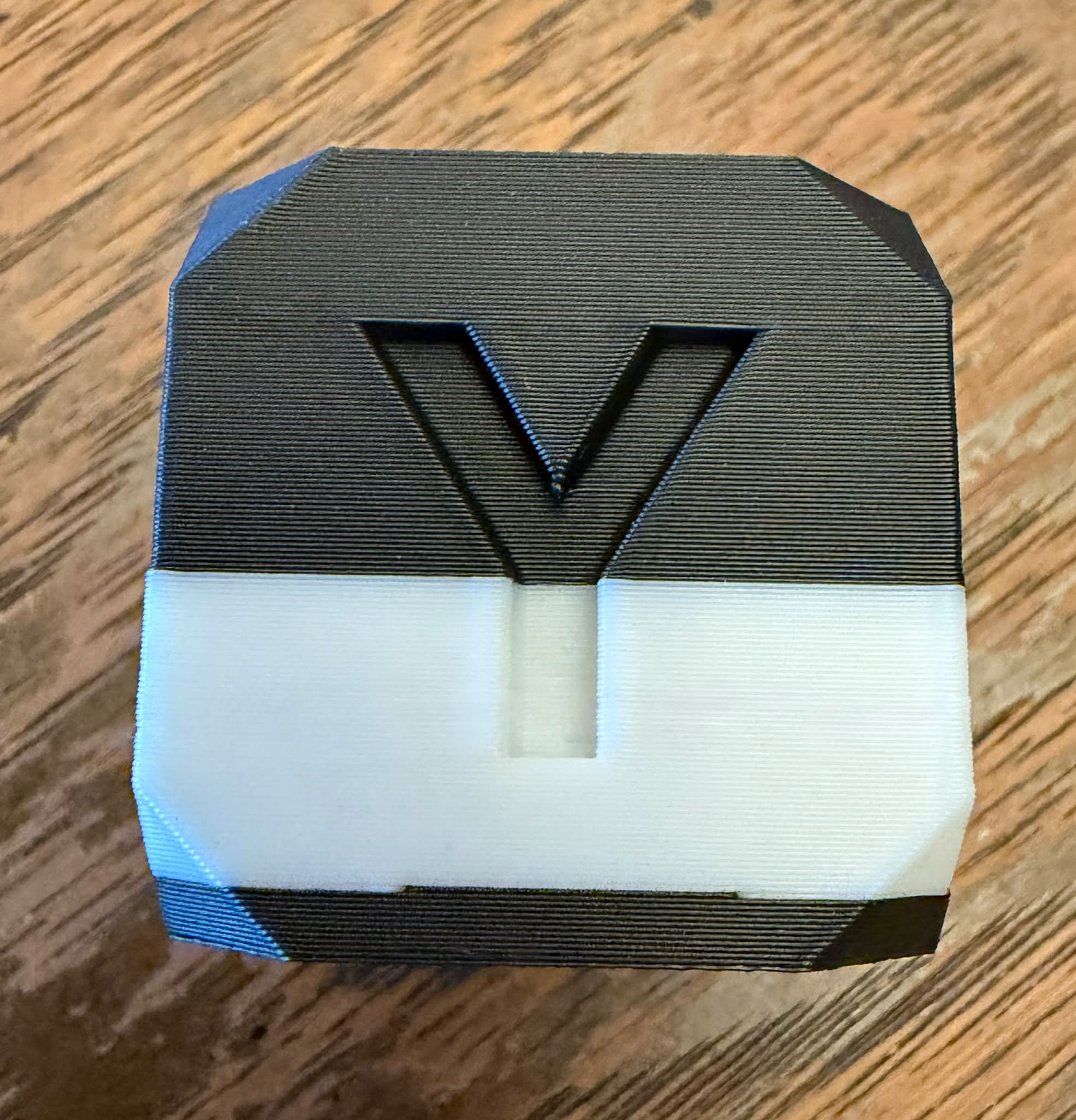Bambu Lab X2D aux nozzle for dual color prints