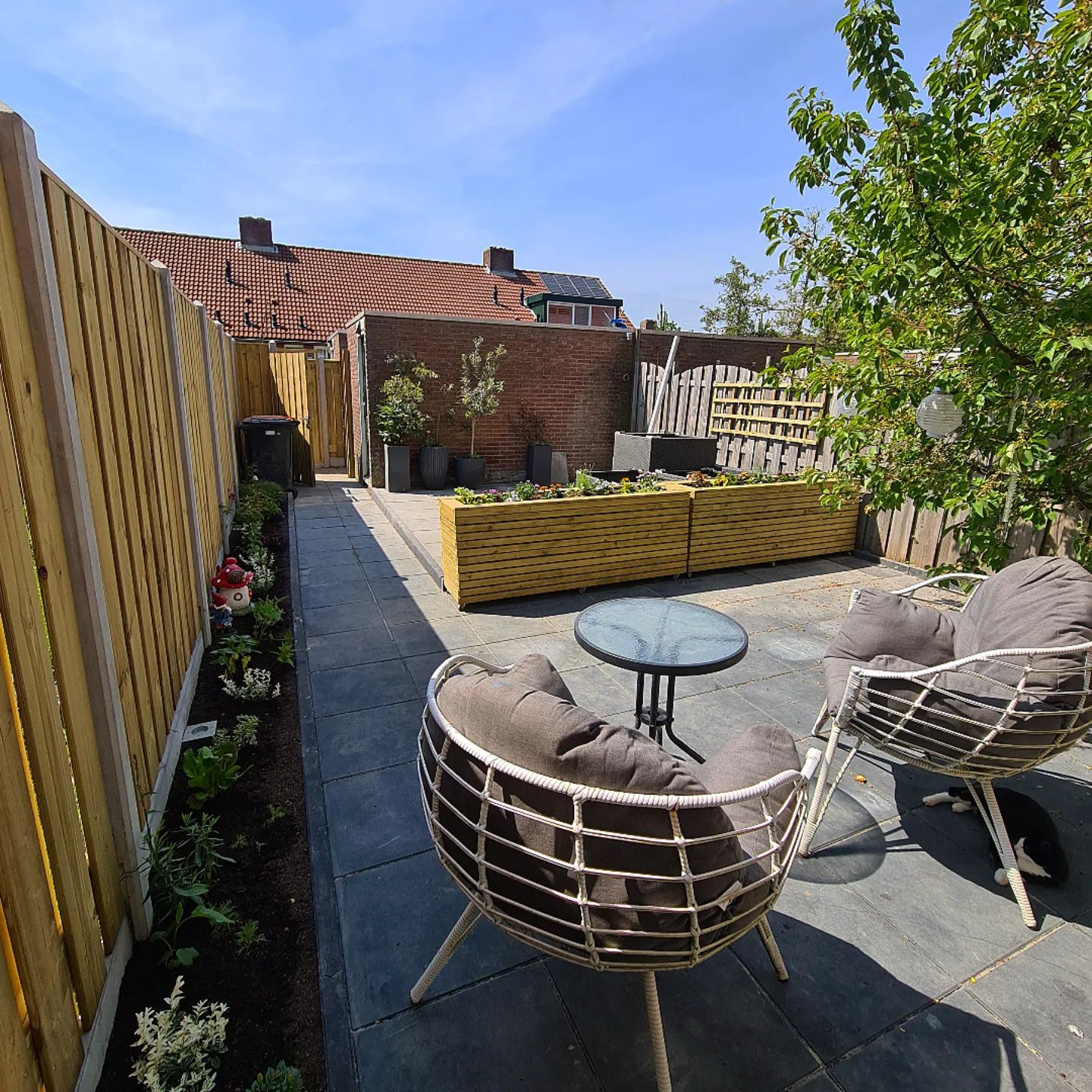 Garden & Living - Een tuin die Garden & Living afgelopen...