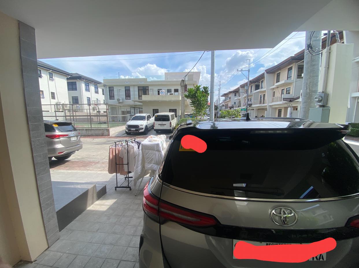 WAEYD Car Rental | Naic