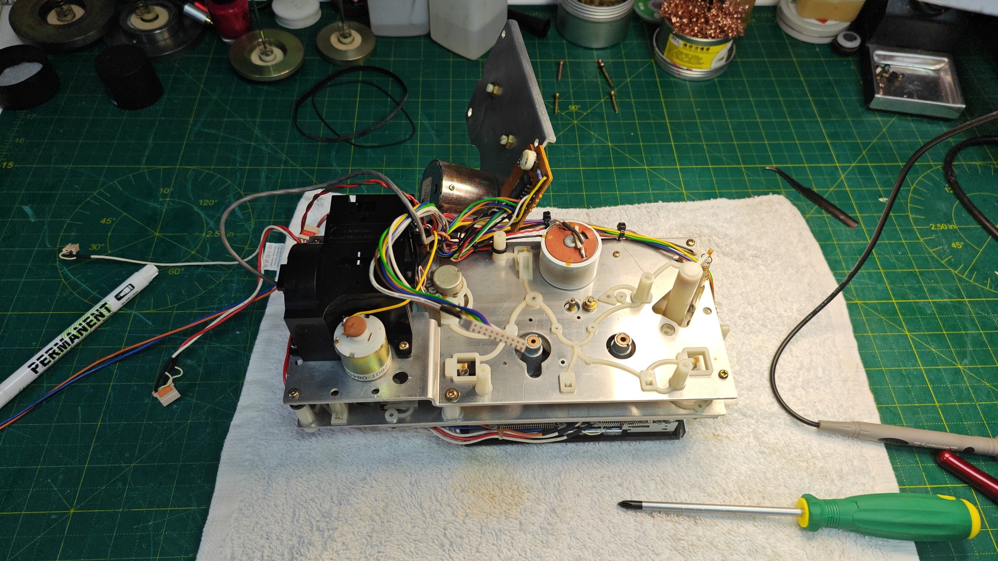 Restoring a Nakamichi 1000ZXL cassette deck to its former glory