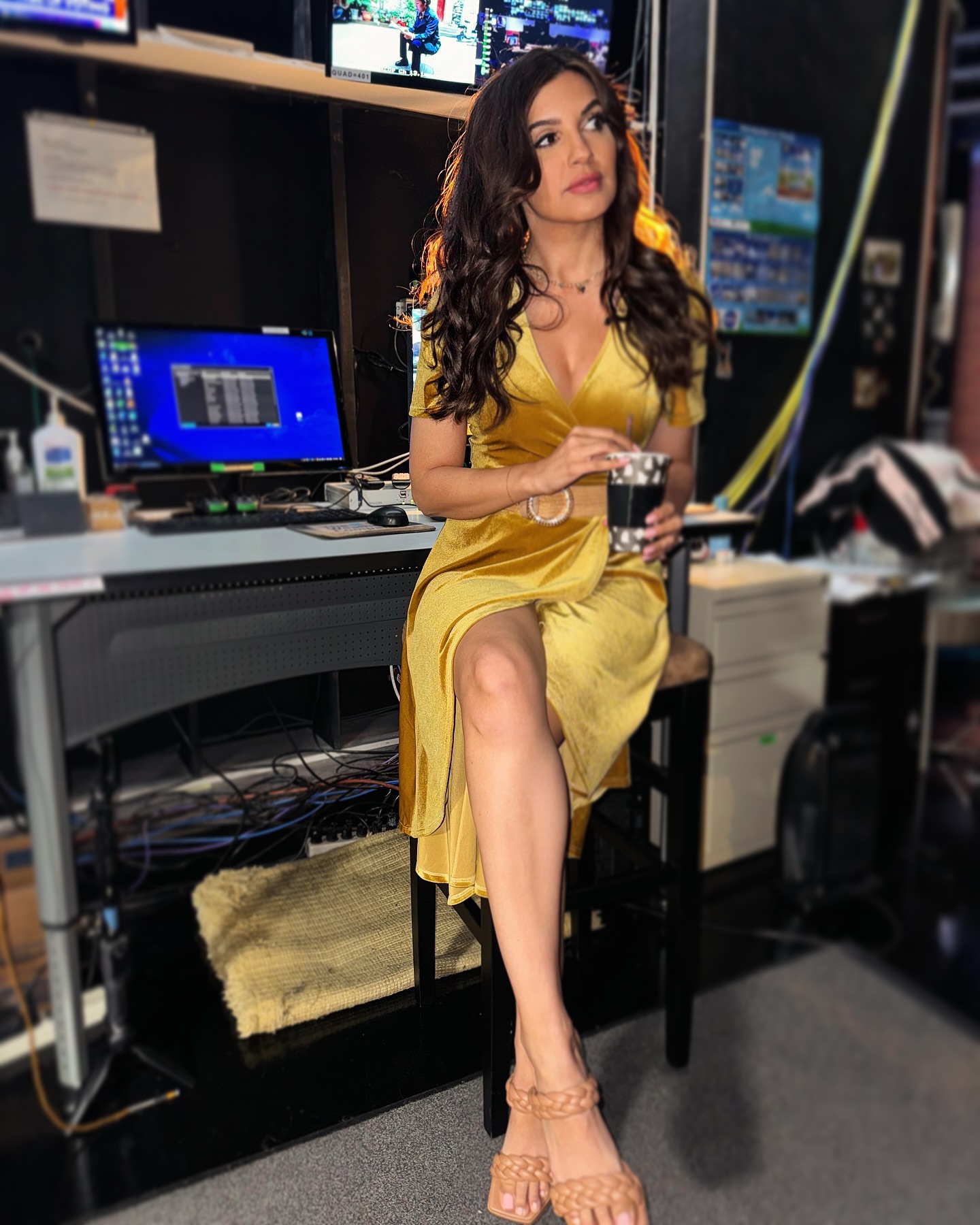 Amanda Salas 🍁 ☕️ ⛅️ season….