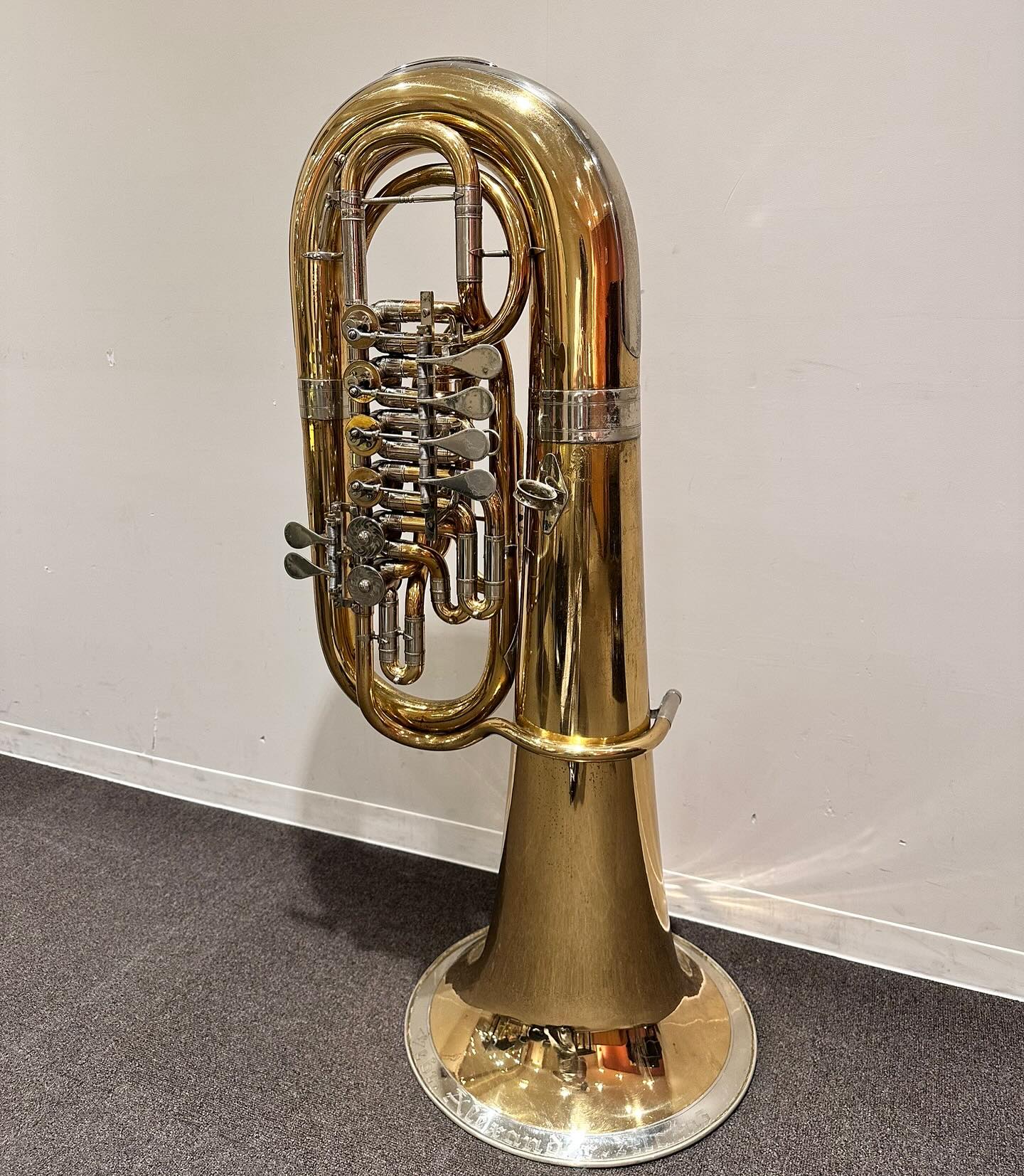 中古楽器入荷のお知らせ⋆͛📢⋆】 アレキサンダー F管チューバが入荷