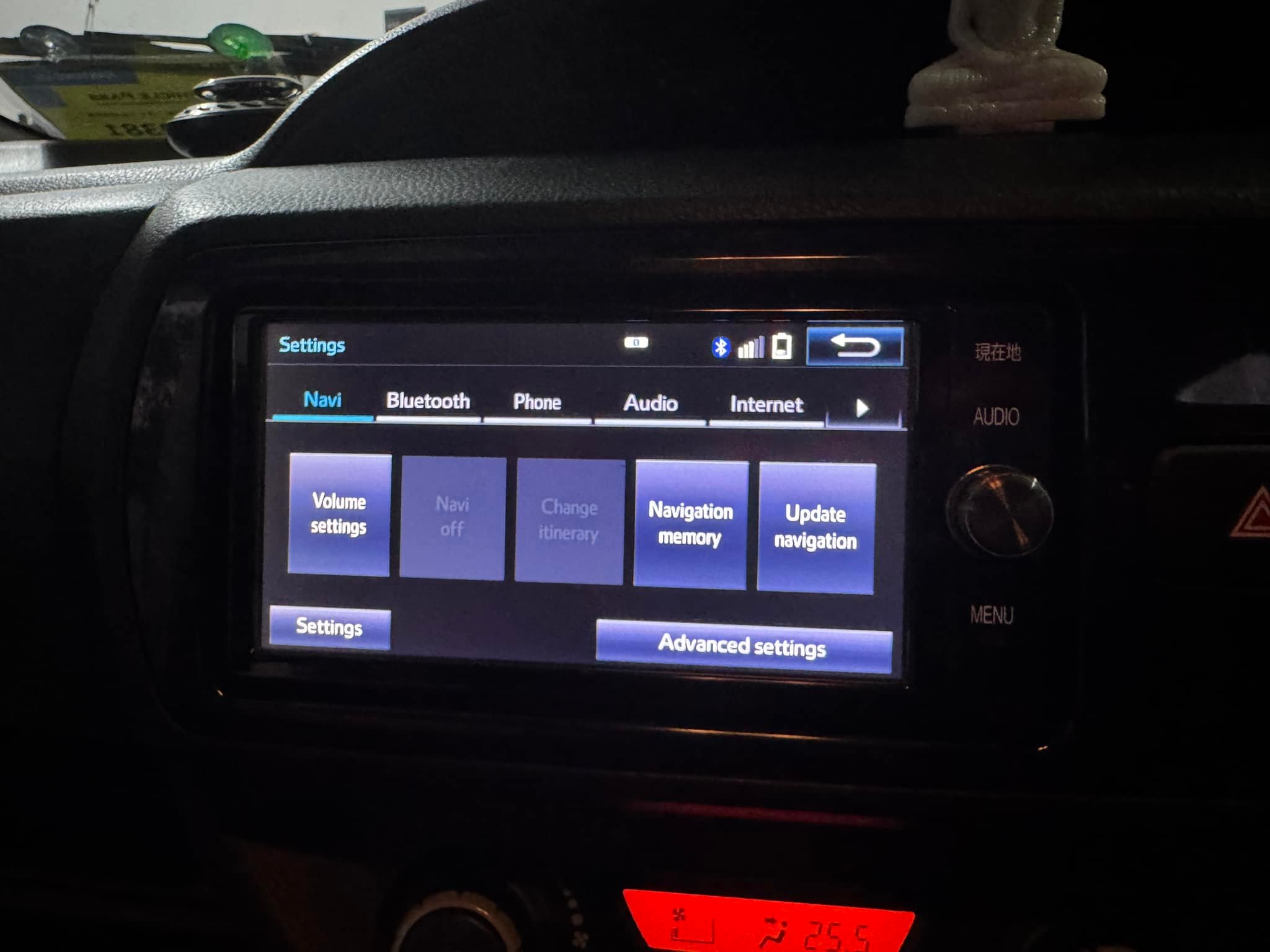 TOYOTA VITZ LANGUAGE CONVERSION NSZT-W66T Available models- TOYOTA